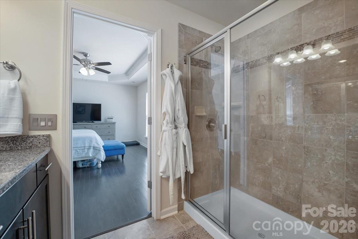 5122 Mount Clare Lane — Charlotte