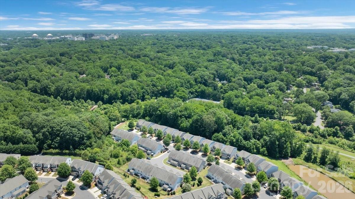 5122 Mount Clare Lane — Charlotte