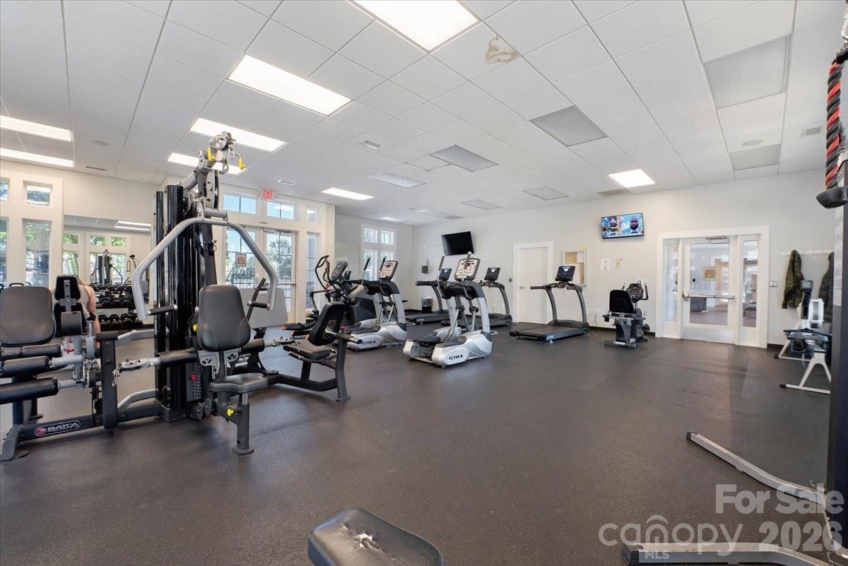5122 Mount Clare Lane — Charlotte