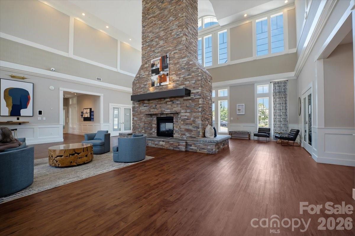 5122 Mount Clare Lane — Charlotte