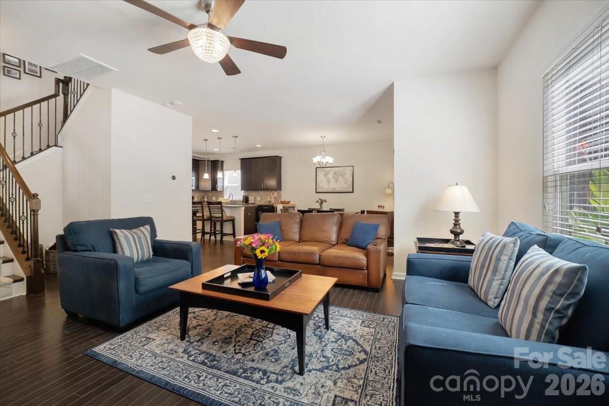5122 Mount Clare Lane — Charlotte