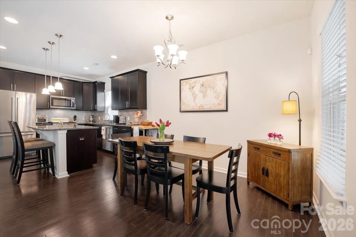 5122 Mount Clare Lane — Charlotte