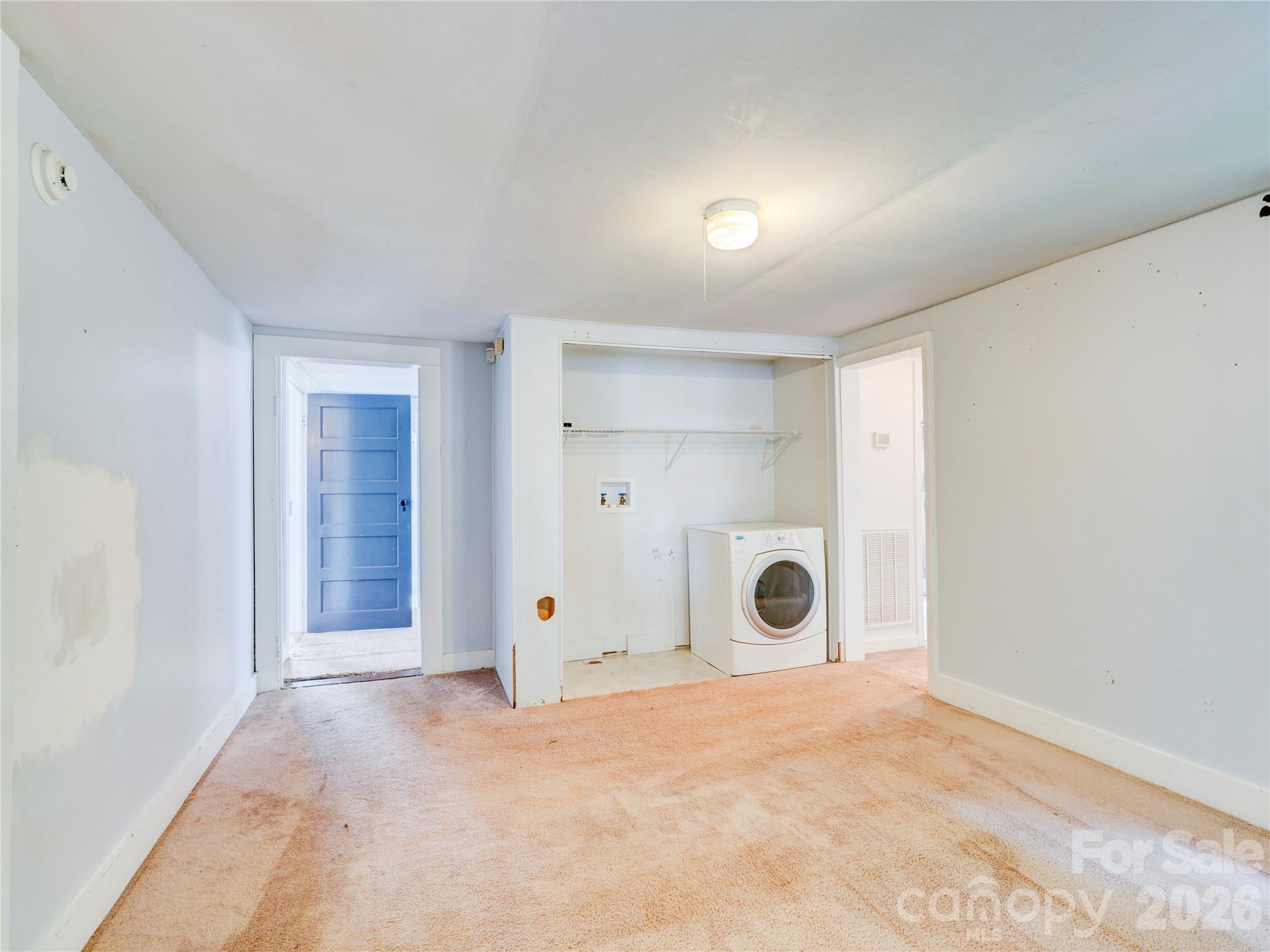 7049 Austin Little Mountain Road — Elkin
