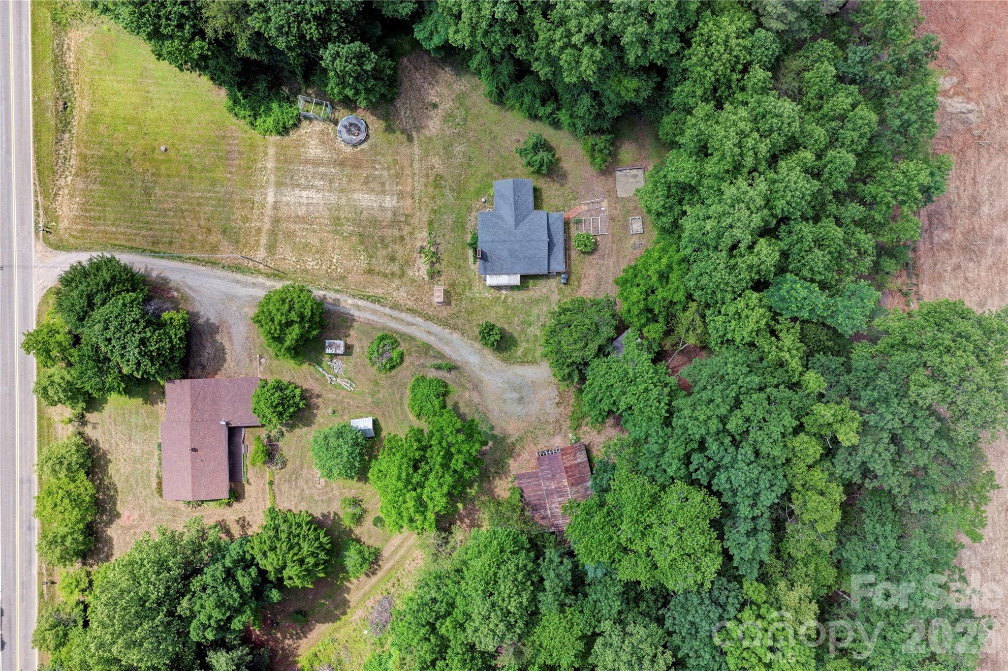7049 Austin Little Mountain Road — Elkin