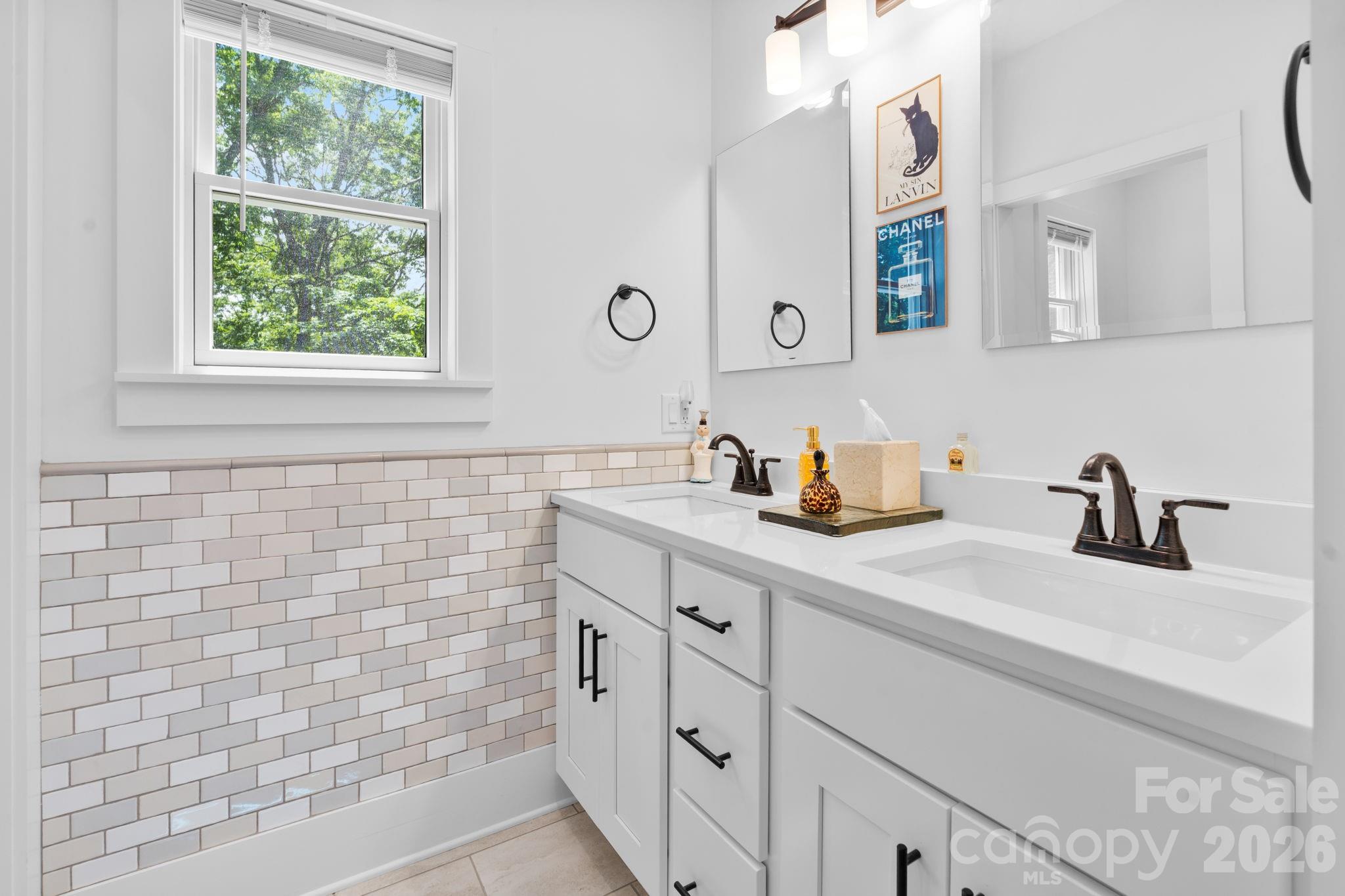 142 Highland Cove — West Jefferson