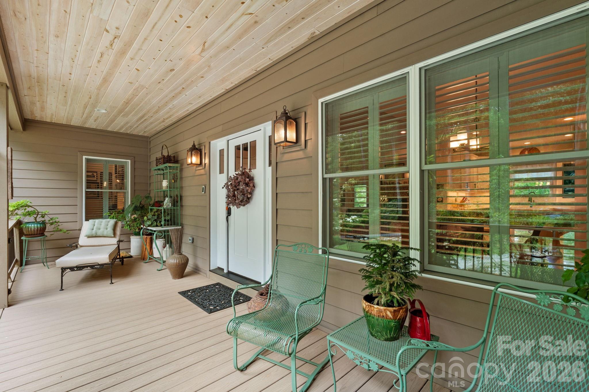142 Highland Cove — West Jefferson