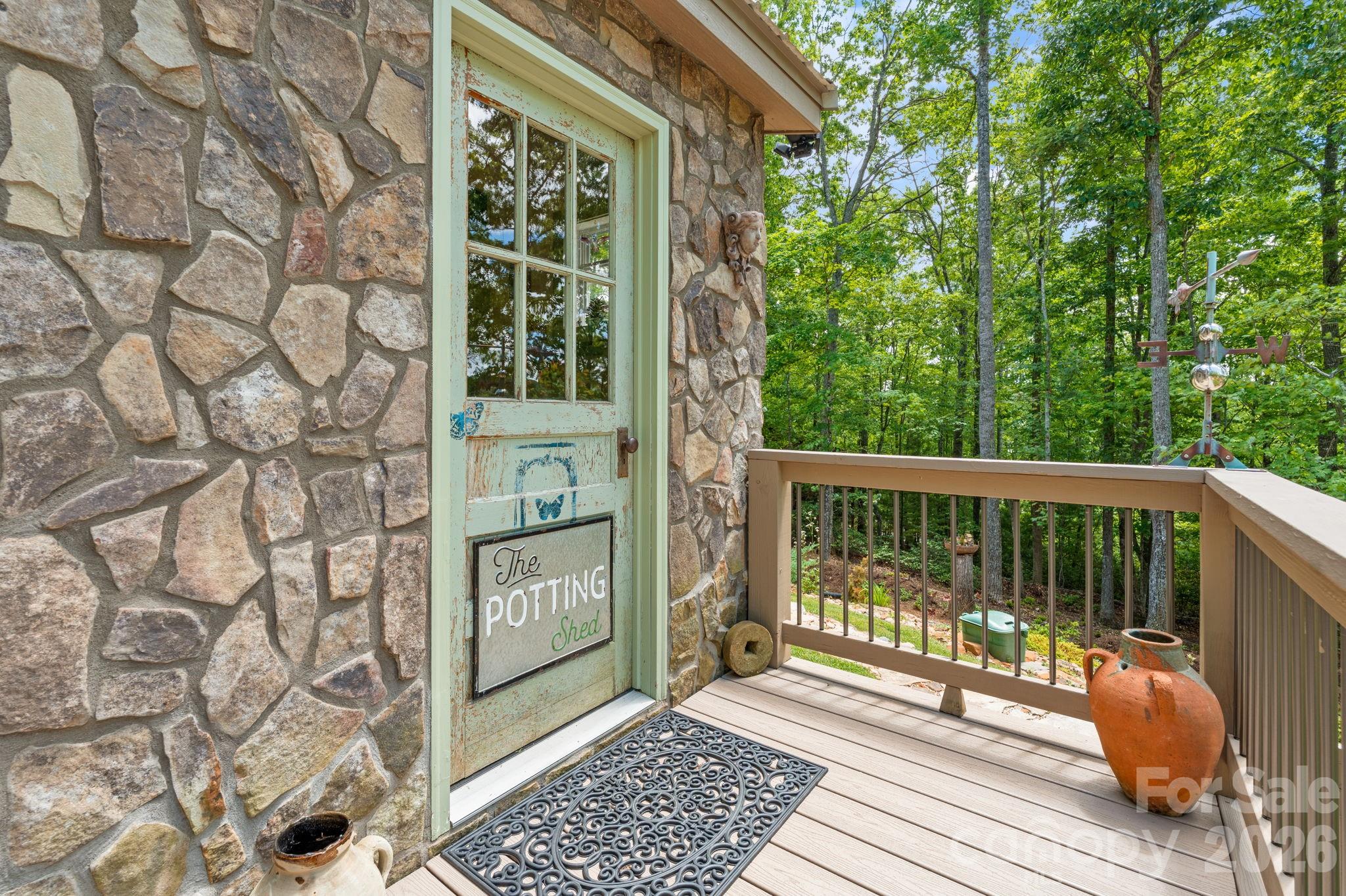 142 Highland Cove — West Jefferson