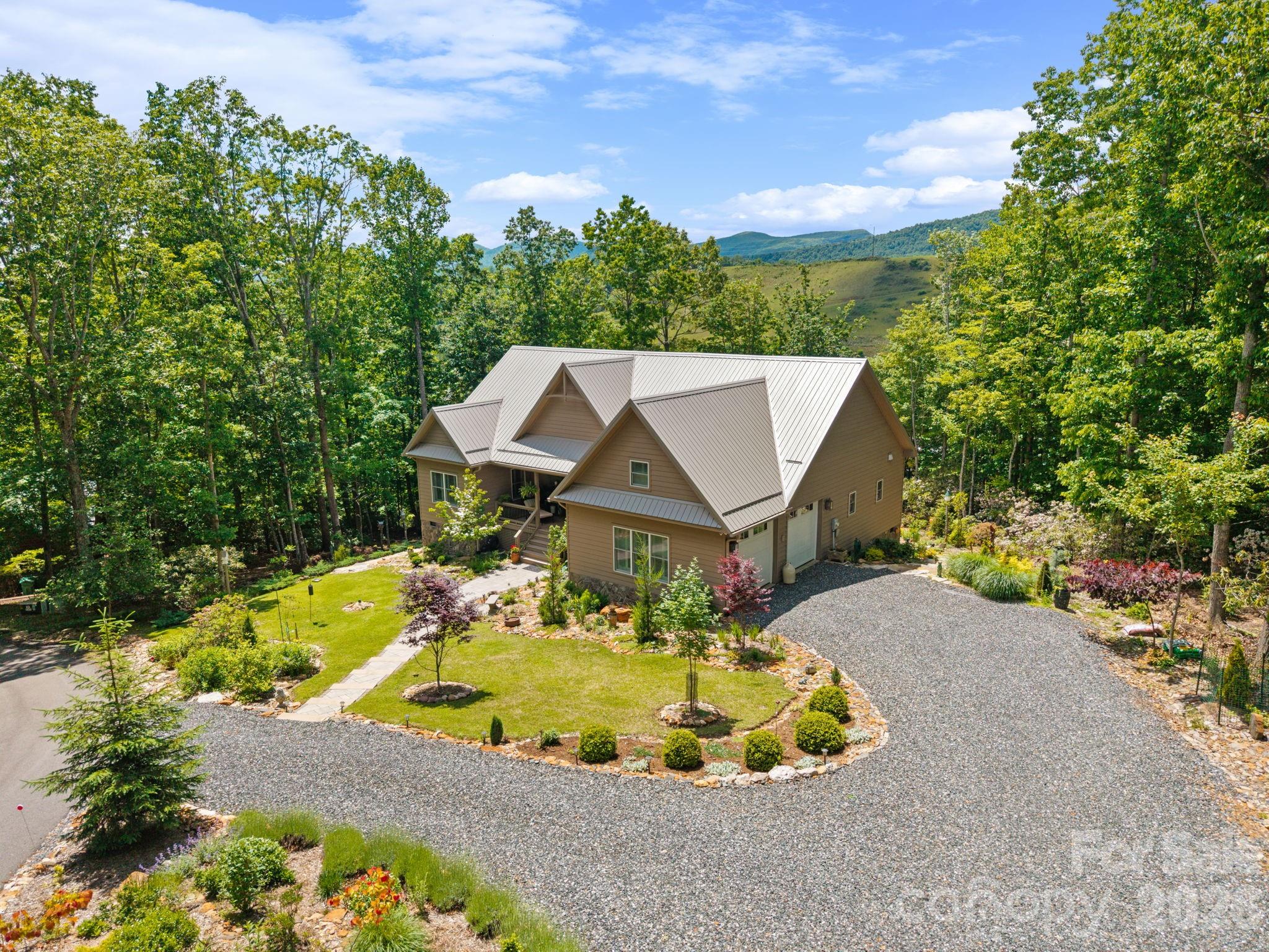 142 Highland Cove — West Jefferson