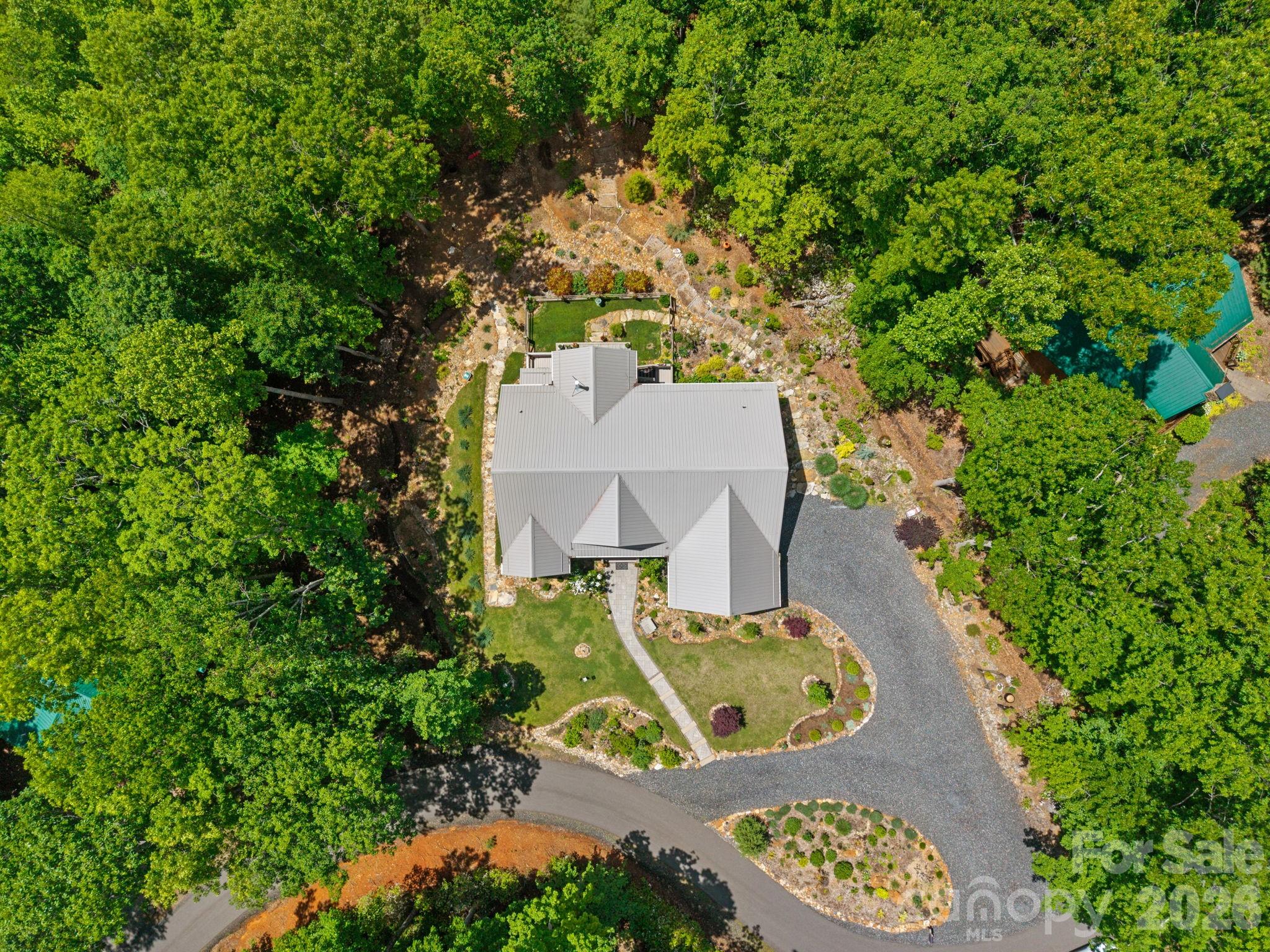 142 Highland Cove — West Jefferson