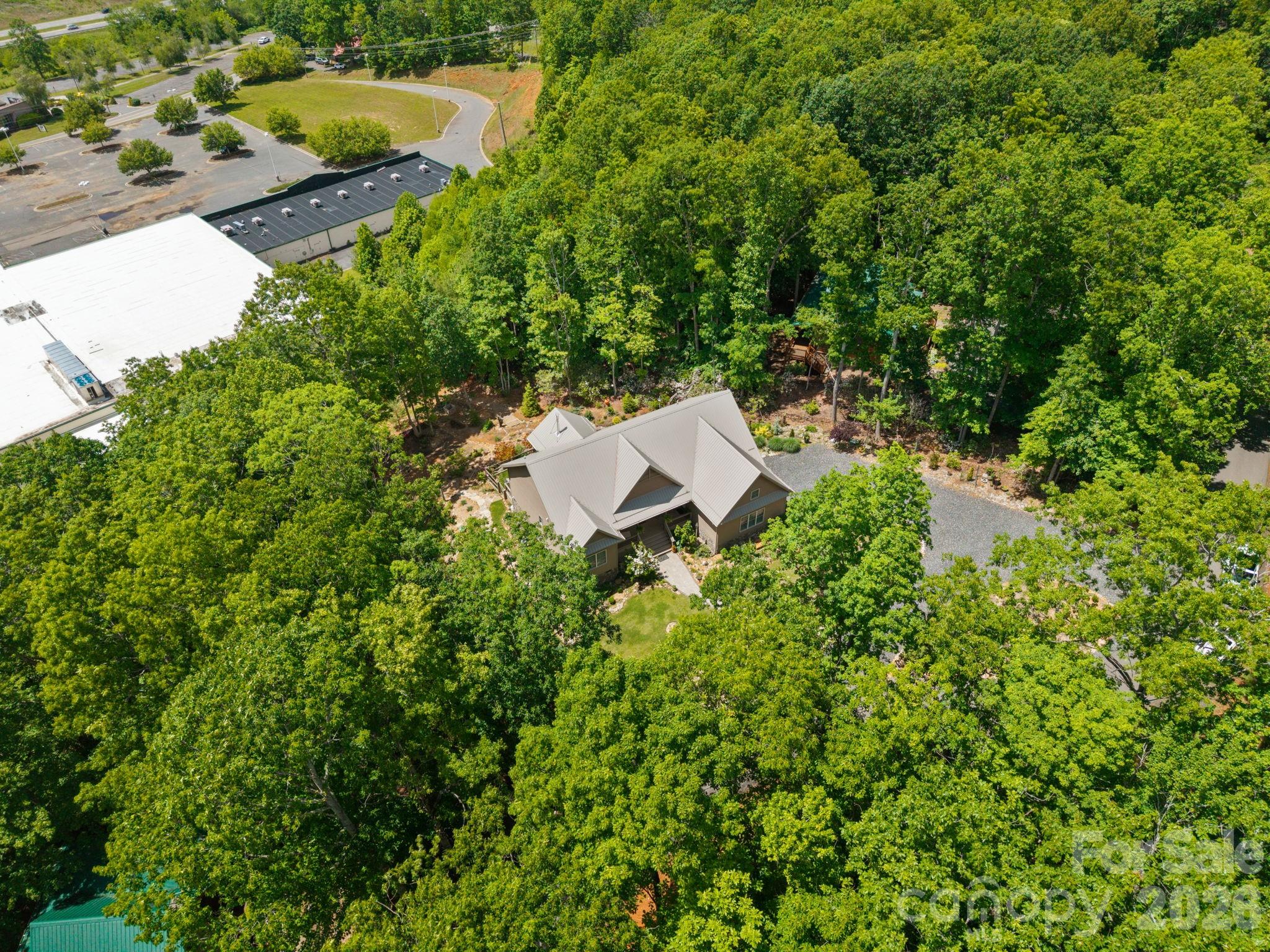 142 Highland Cove — West Jefferson