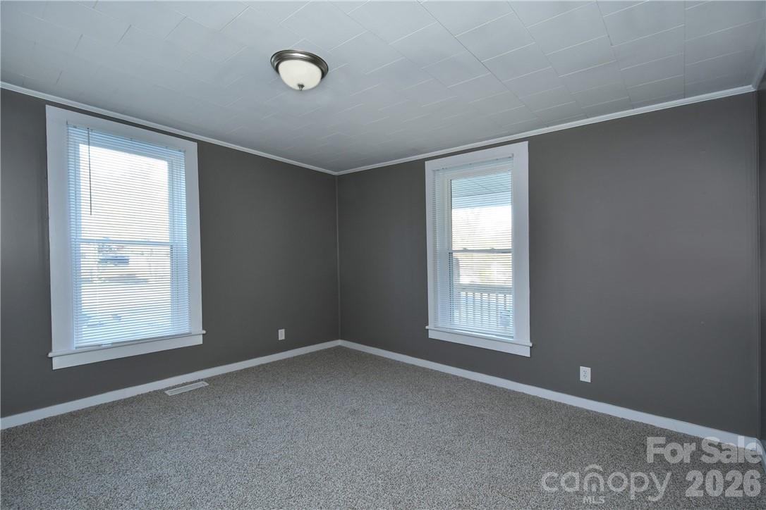 1204 4th Street — Statesville