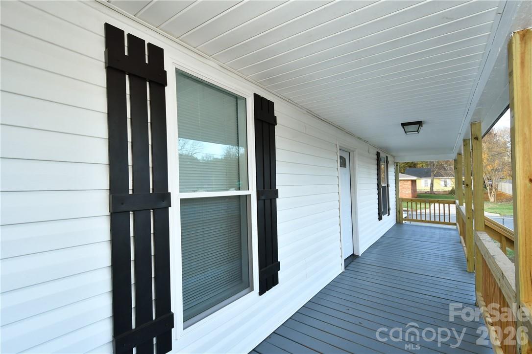 1204 4th Street — Statesville