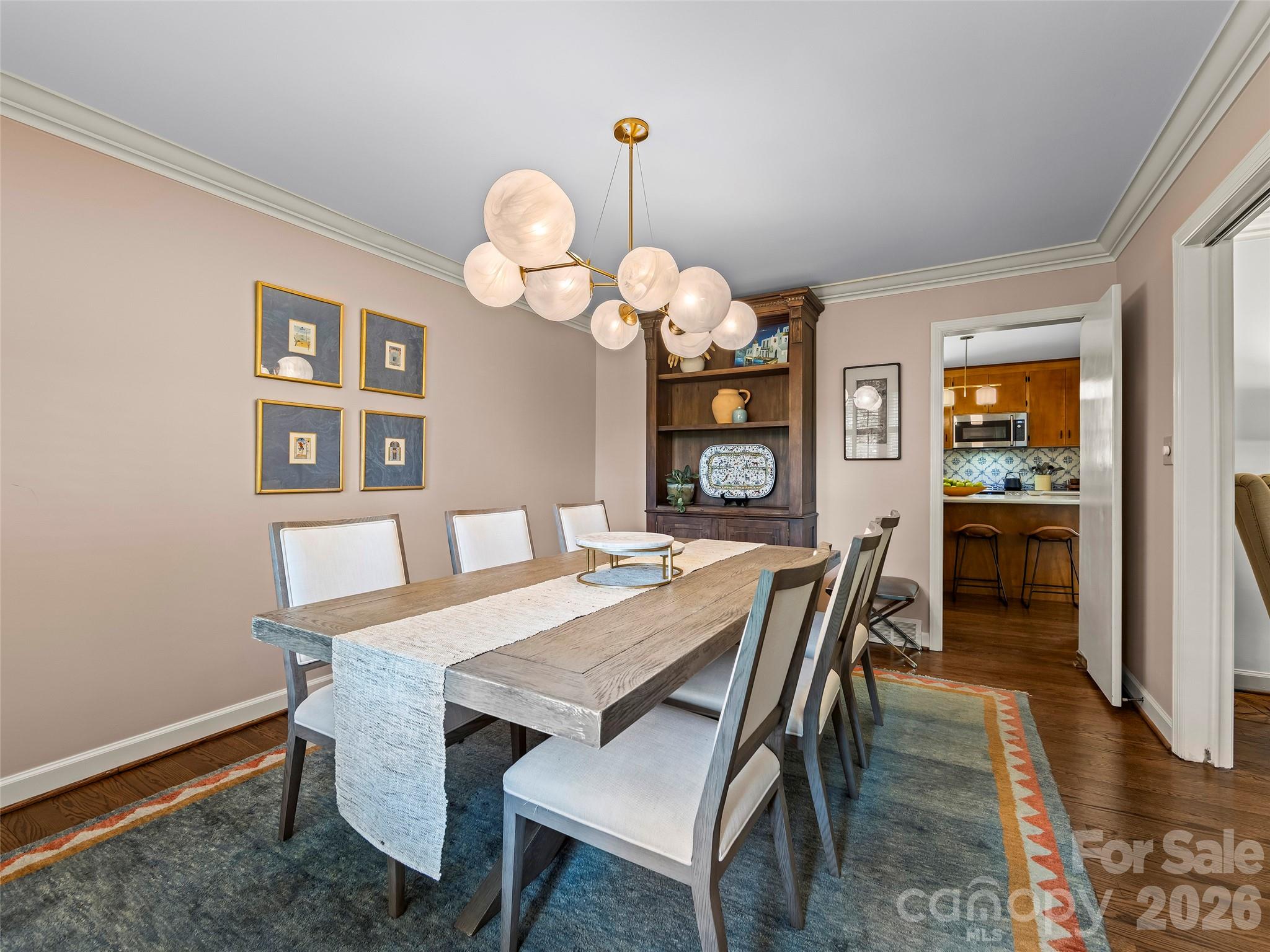 423 Vanderbilt Road — Asheville