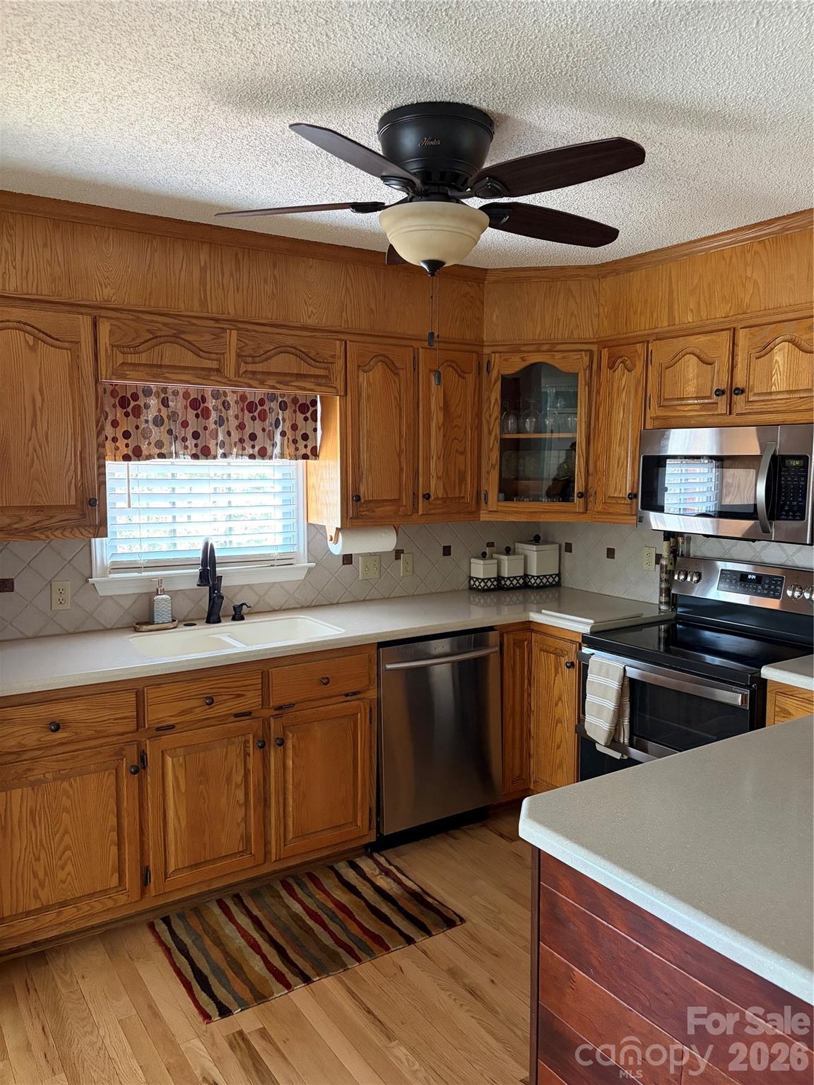 236 Robinwood Circle NE — Lenoir