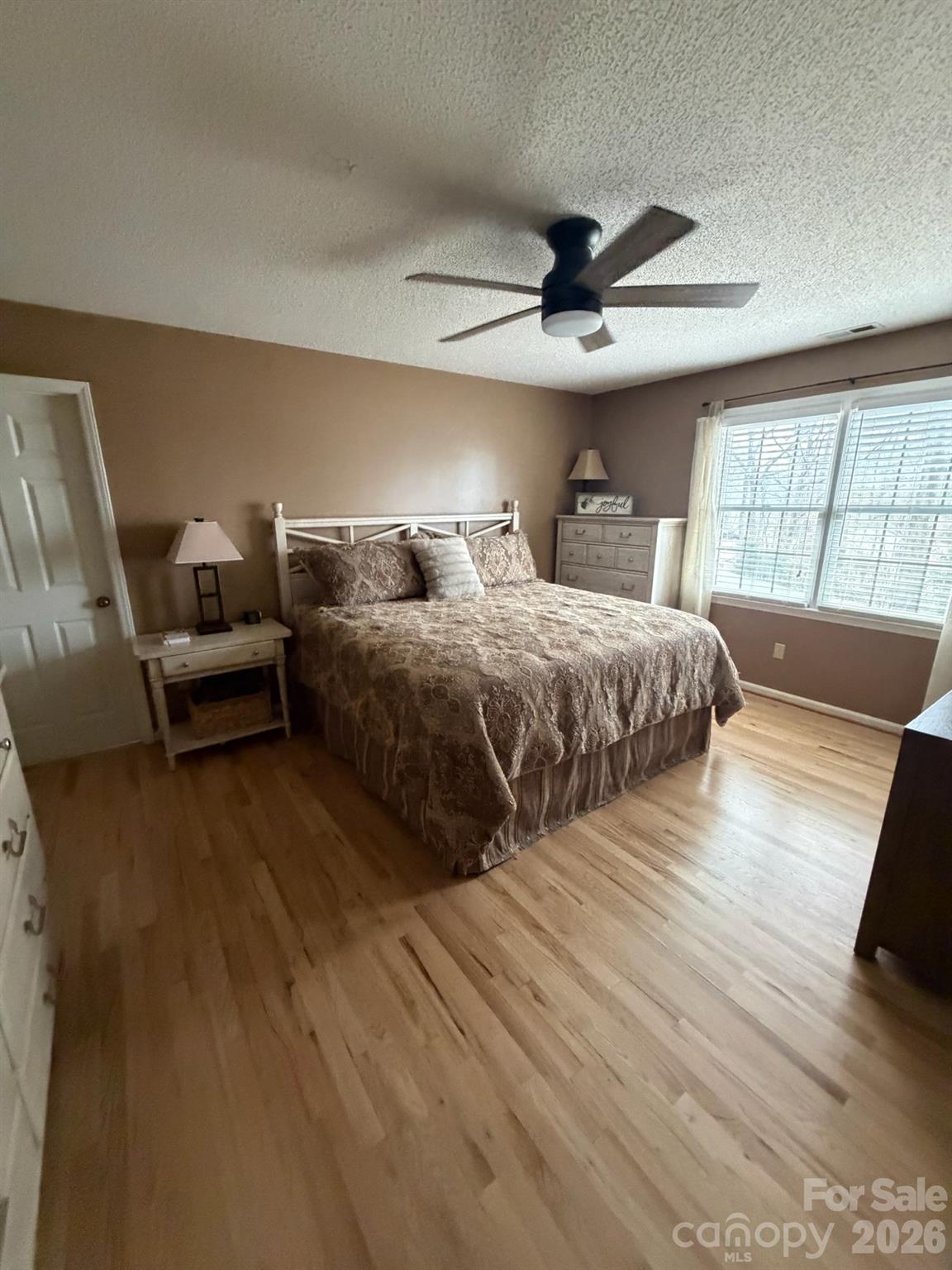 236 Robinwood Circle NE — Lenoir