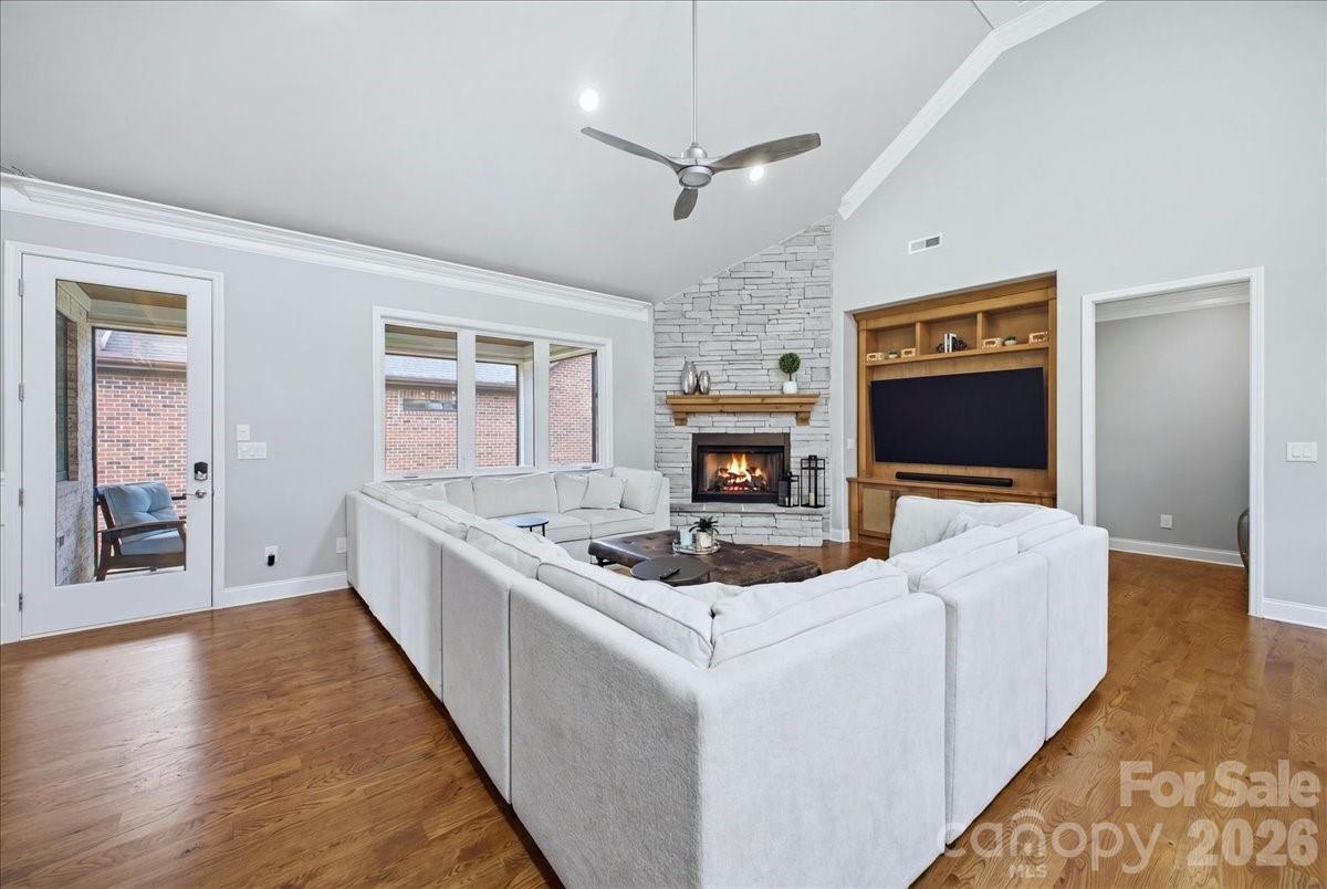 6095 Gold Springs Way — Denver