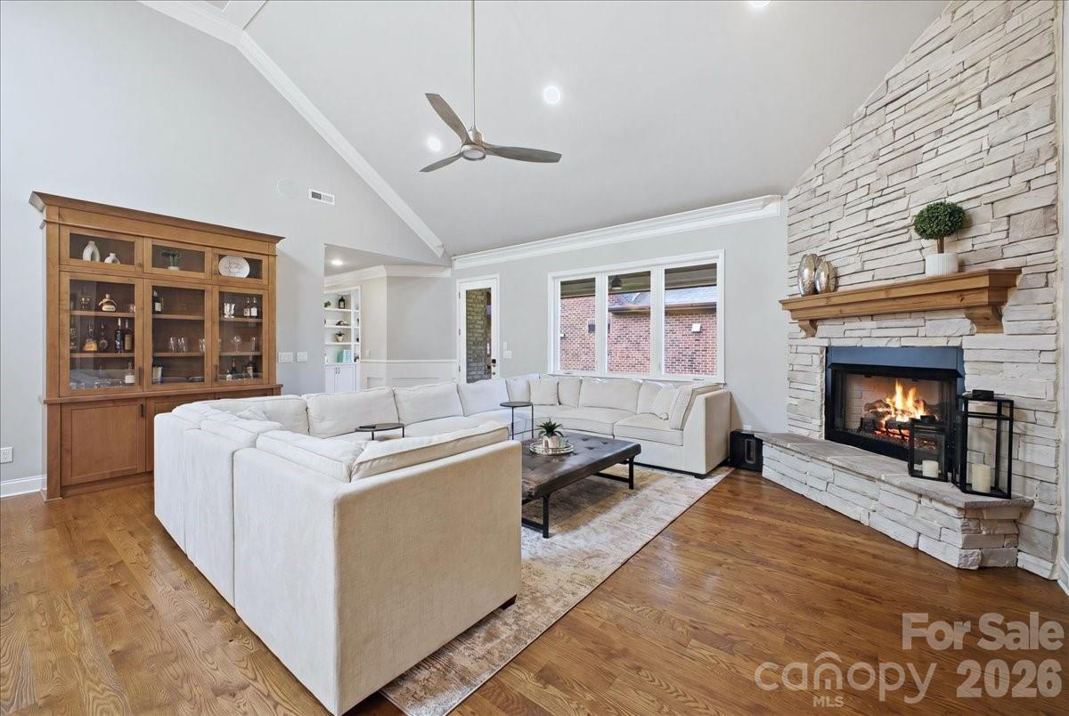 6095 Gold Springs Way — Denver