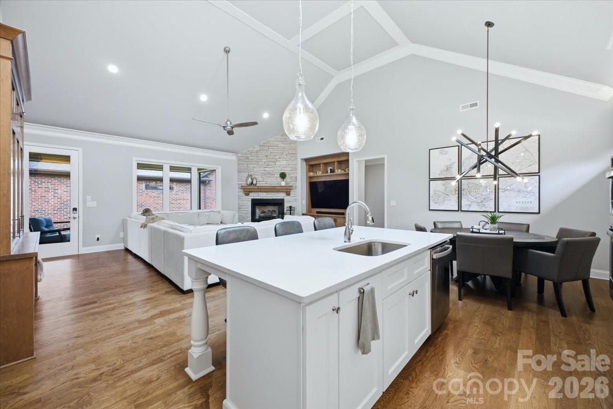 6095 Gold Springs Way — Denver