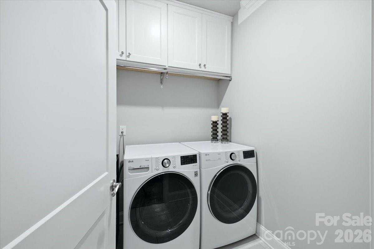 6095 Gold Springs Way — Denver
