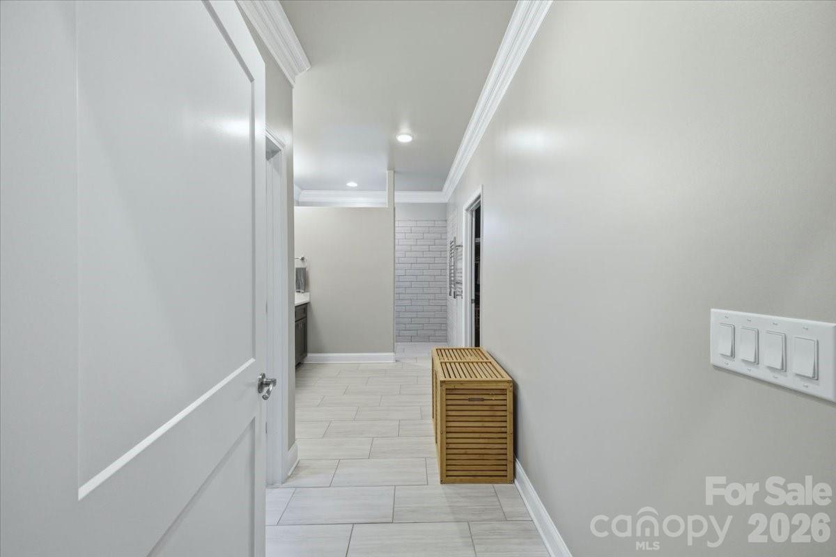6095 Gold Springs Way — Denver