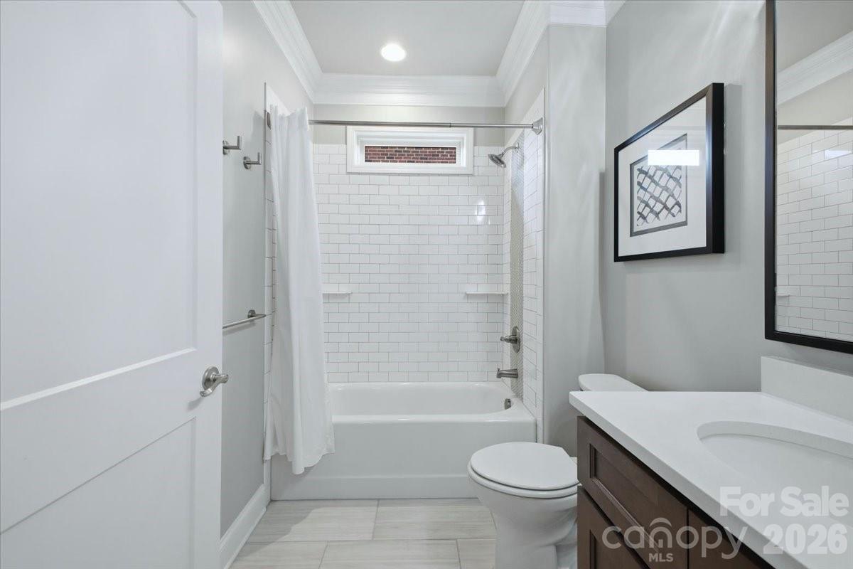 6095 Gold Springs Way — Denver