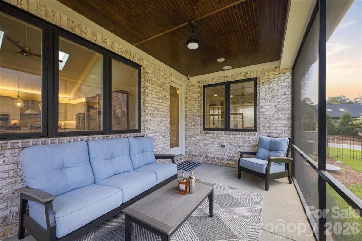 6095 Gold Springs Way — Denver