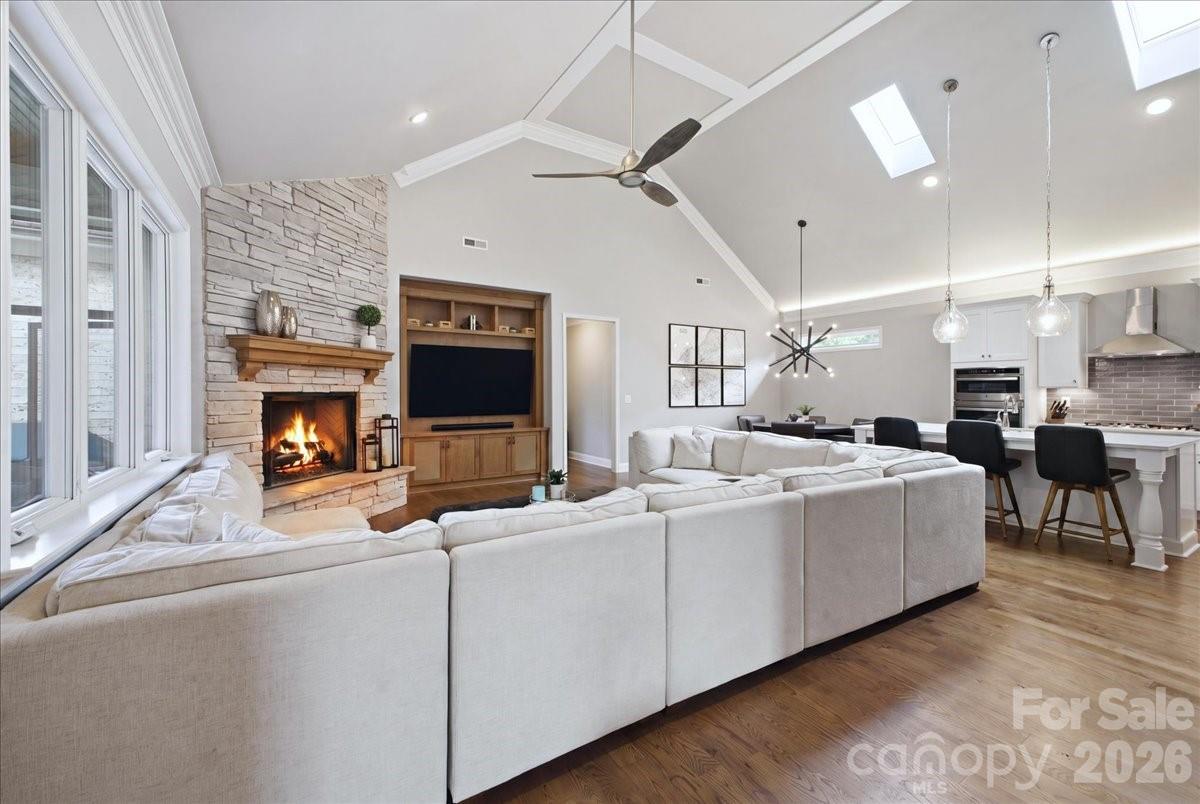 6095 Gold Springs Way — Denver