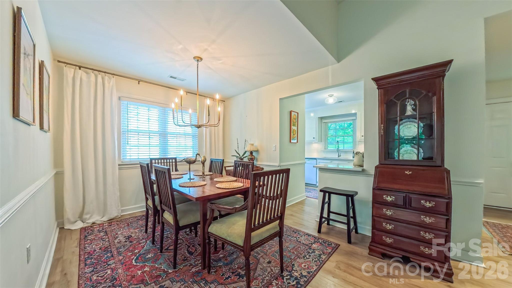 2425 Turnberry Lane — Charlotte