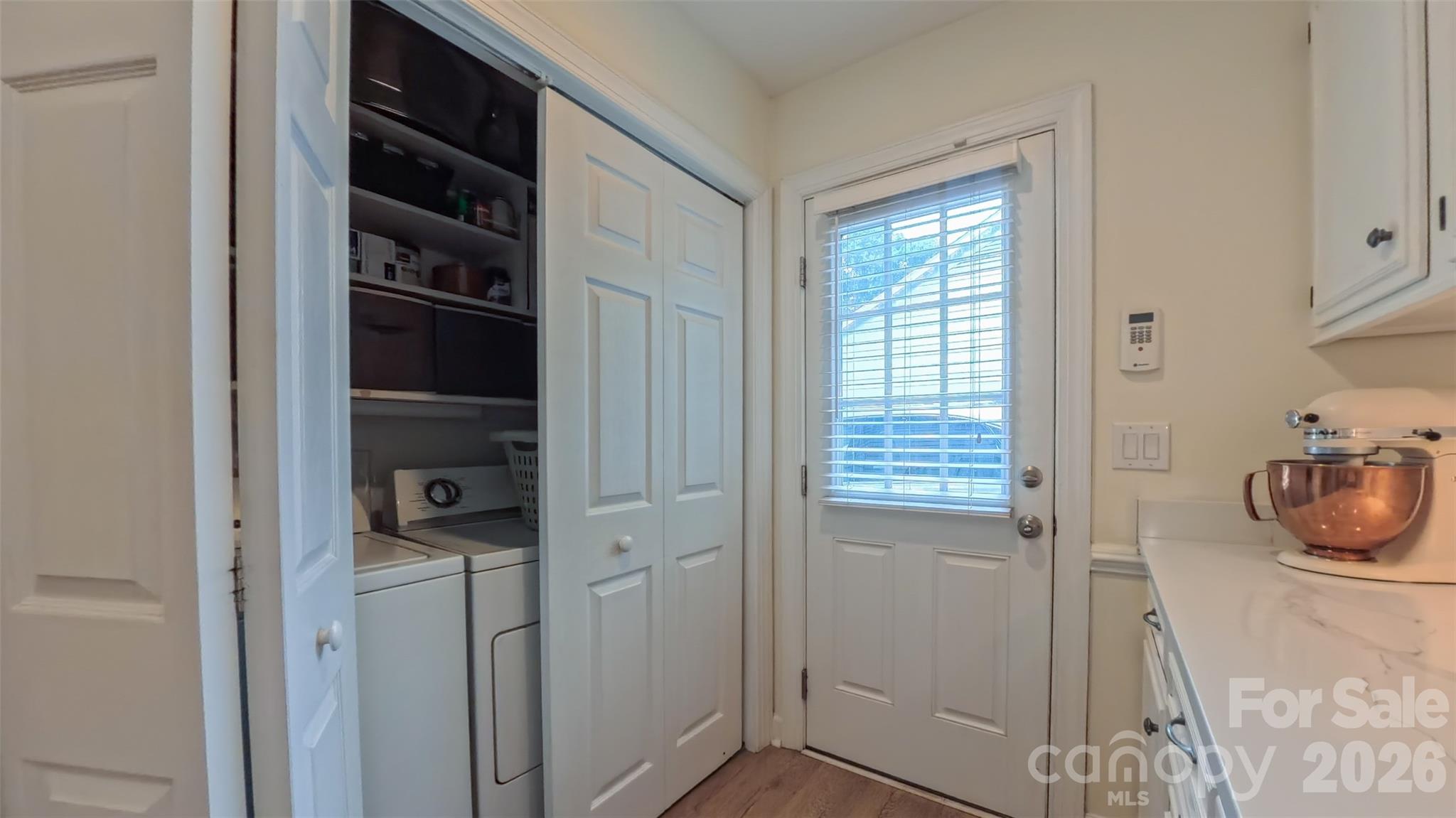 2425 Turnberry Lane — Charlotte