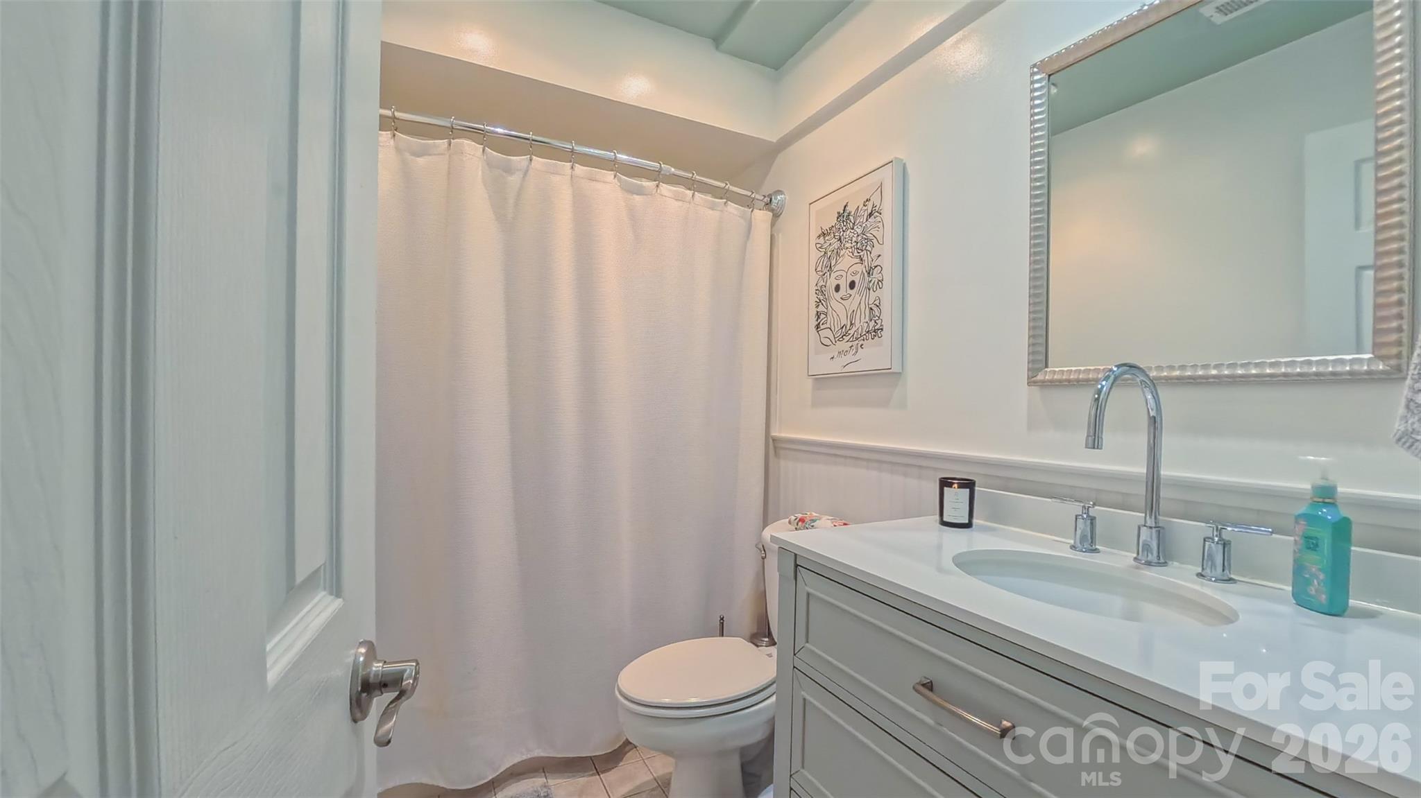 2425 Turnberry Lane — Charlotte