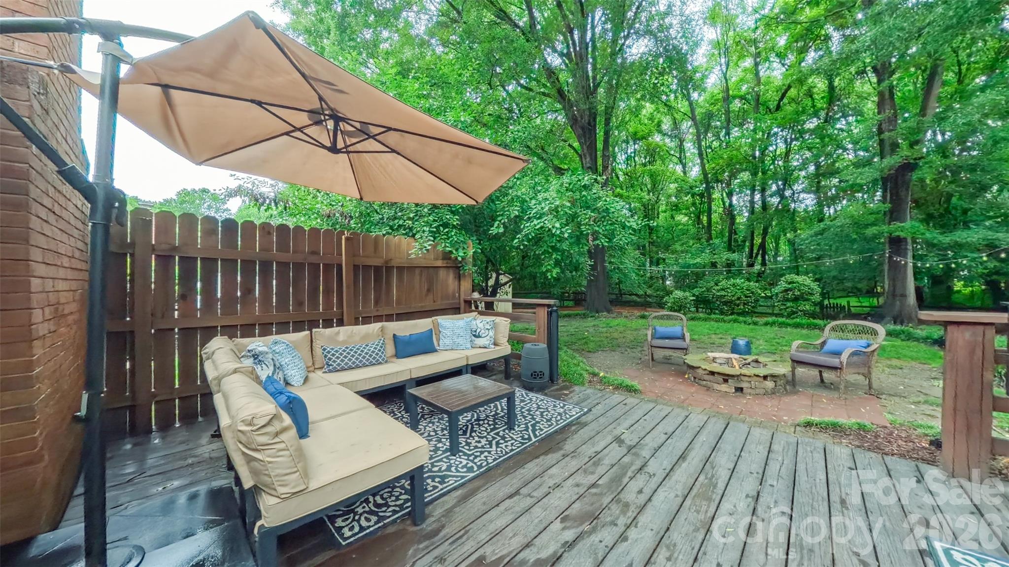 2425 Turnberry Lane — Charlotte