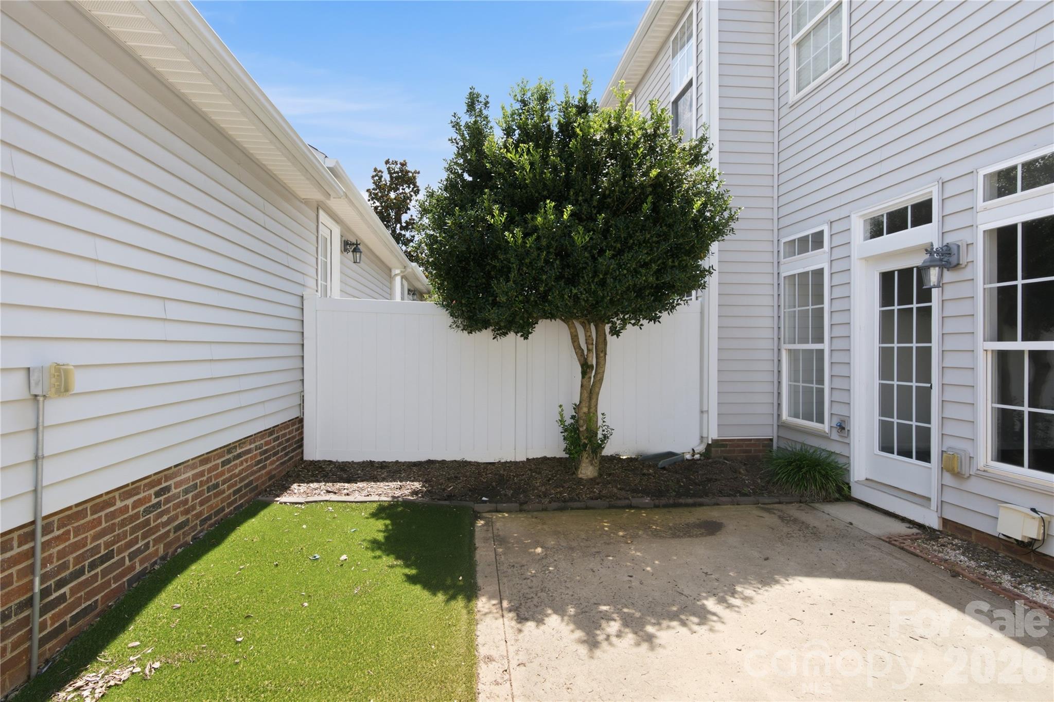 20528 Harbor View Drive — Cornelius