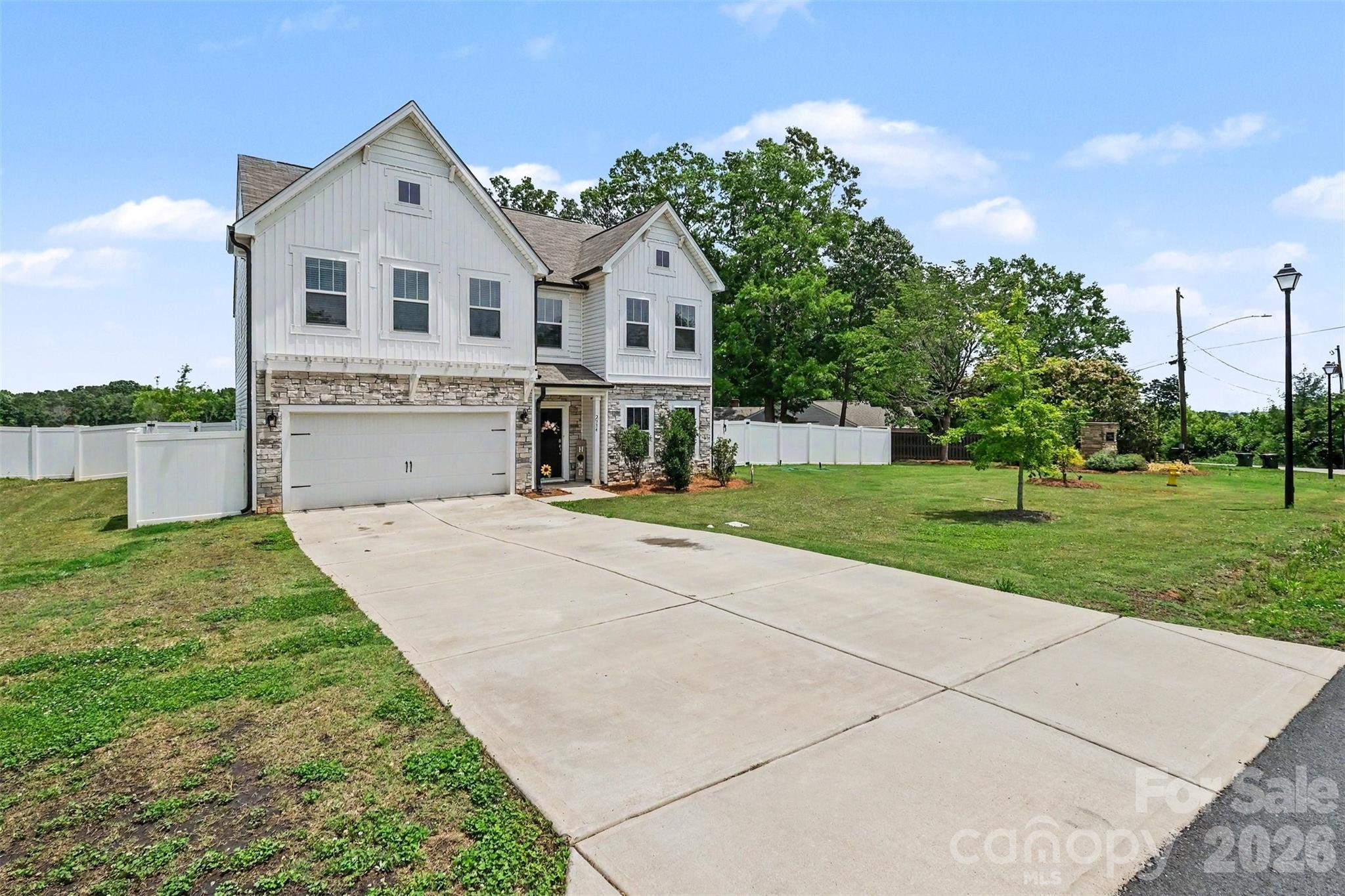 2334 Waverly Drive — Monroe
