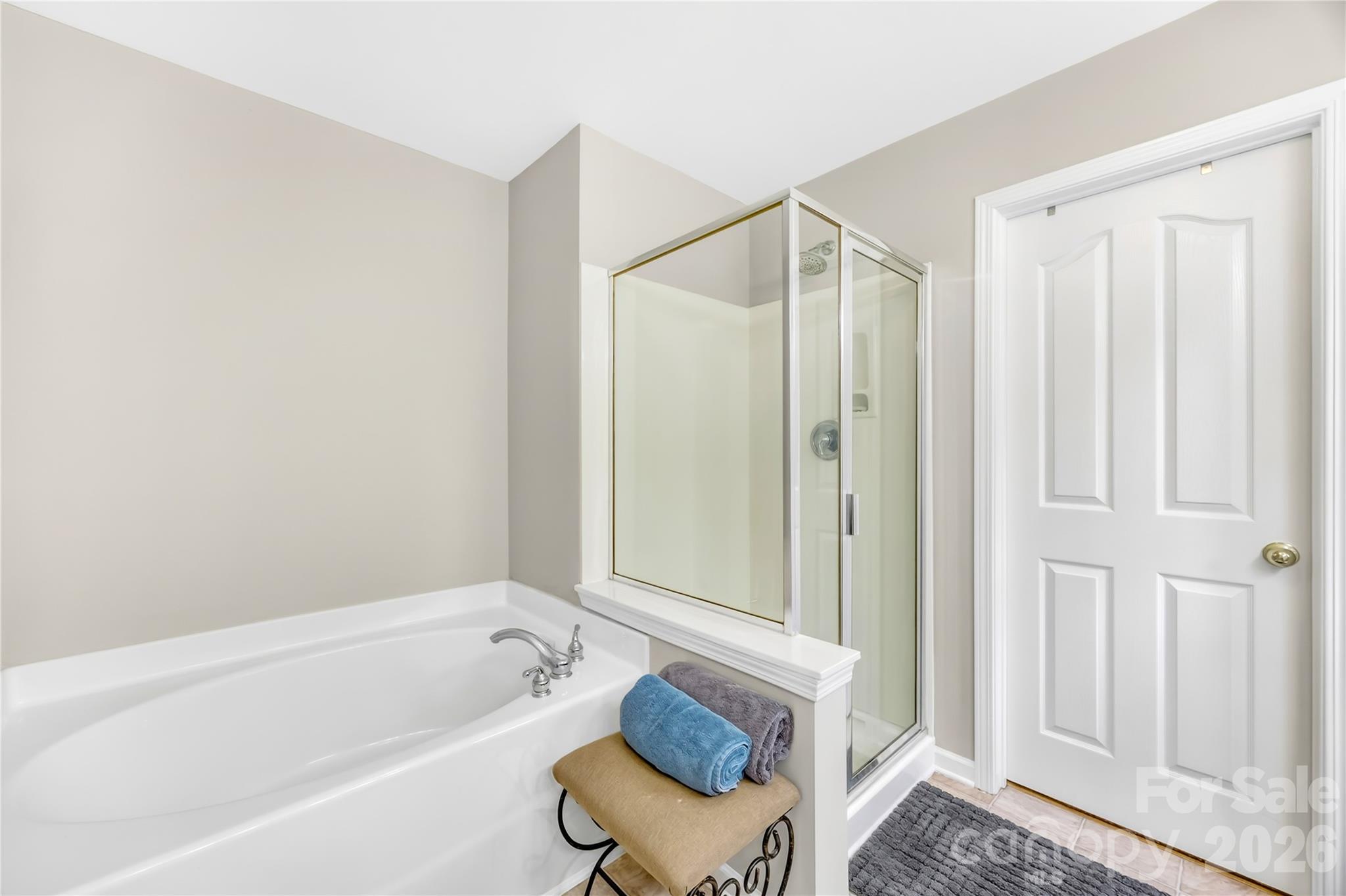 17327 Newlands Corner Lane — Charlotte