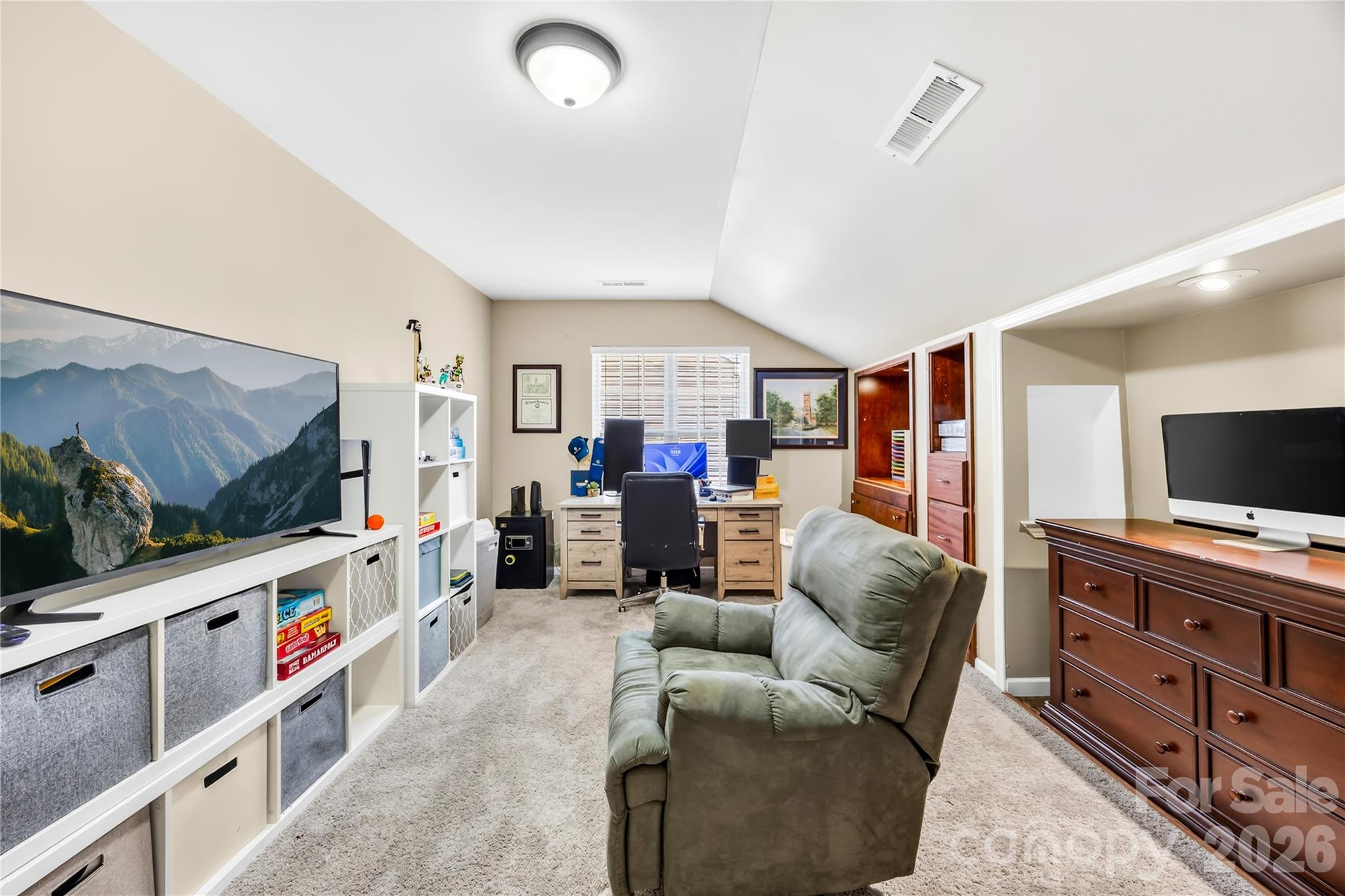 17327 Newlands Corner Lane — Charlotte