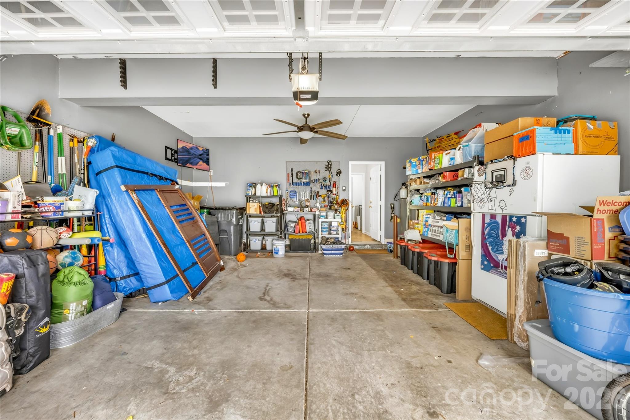 17327 Newlands Corner Lane — Charlotte