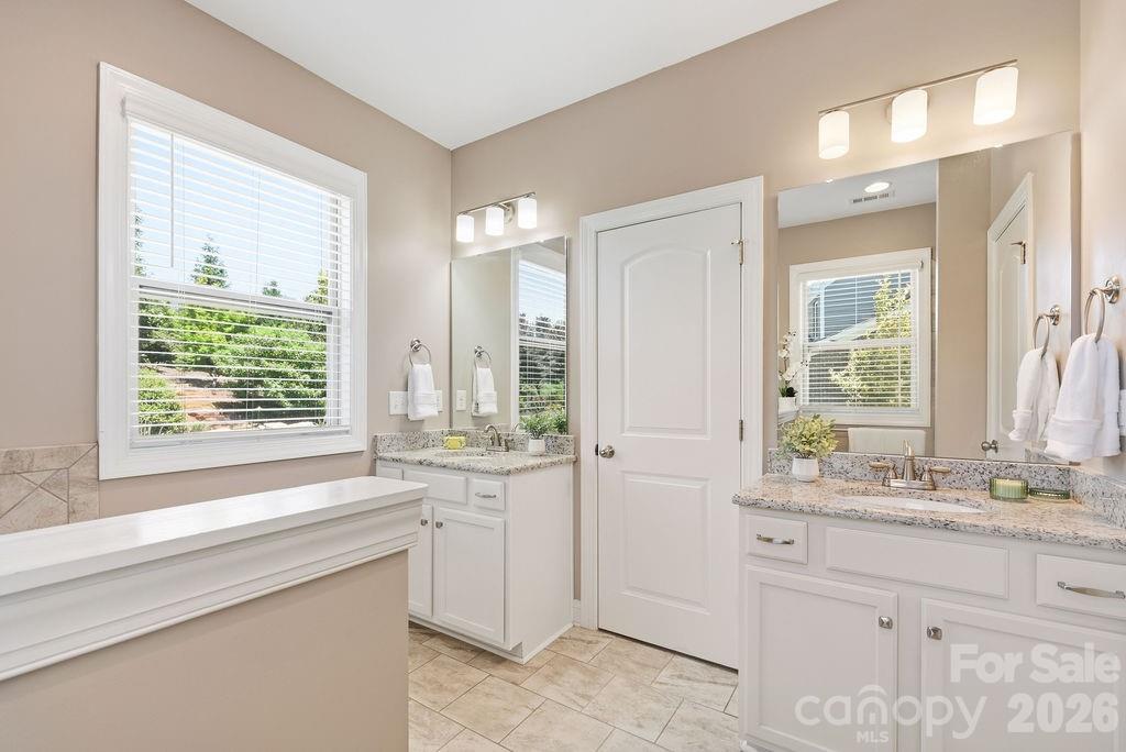 9026 Raven Top Drive — Mint Hill