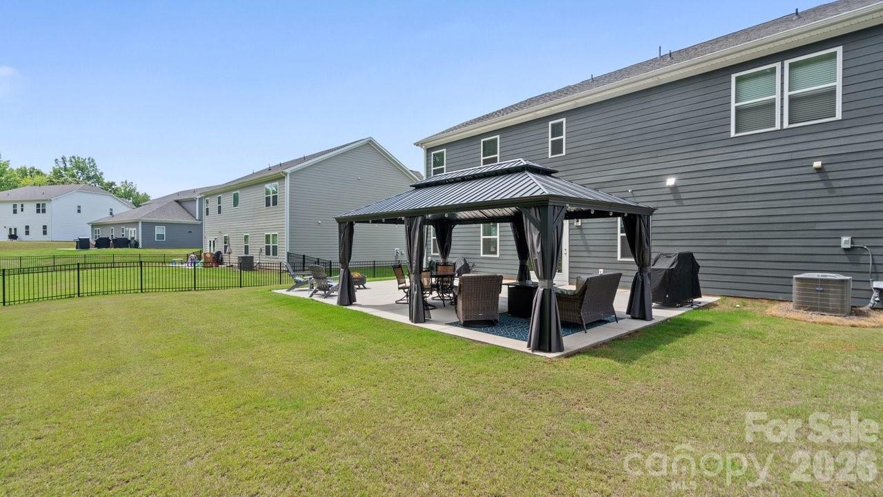 242 Winford Road — Troutman