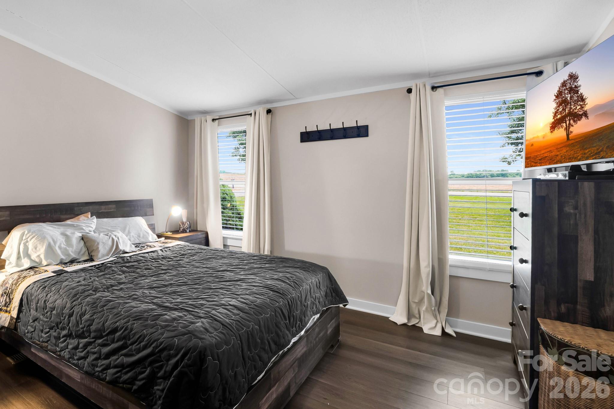 1677 Jennings Road — Olin