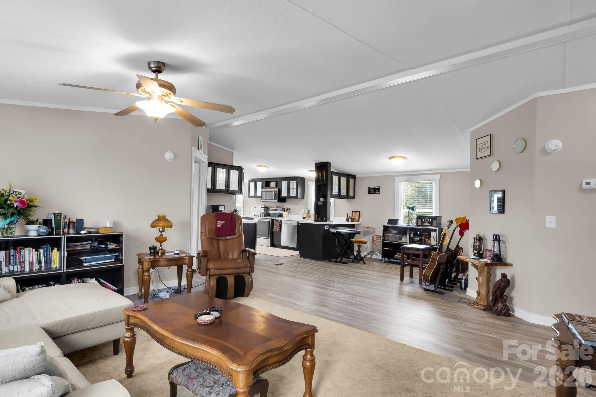 1677 Jennings Road — Olin