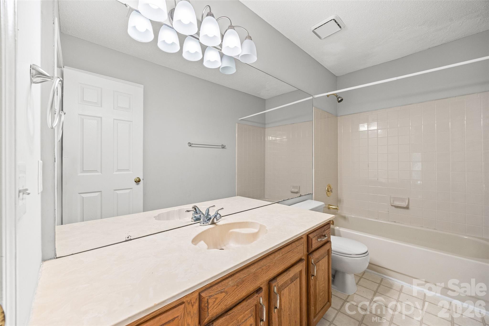 4926 Benthaven Lane — Charlotte