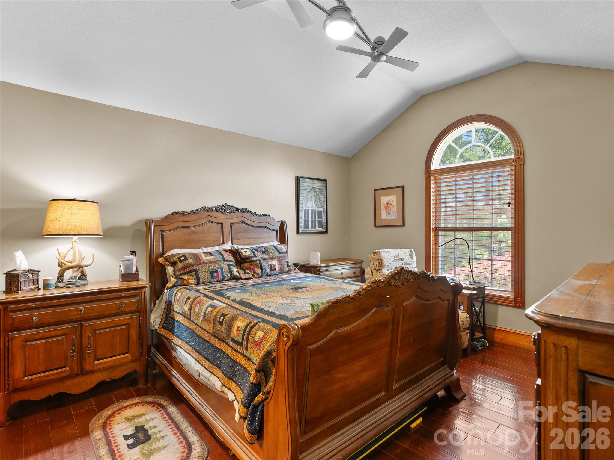 40 Hope Road — Weaverville