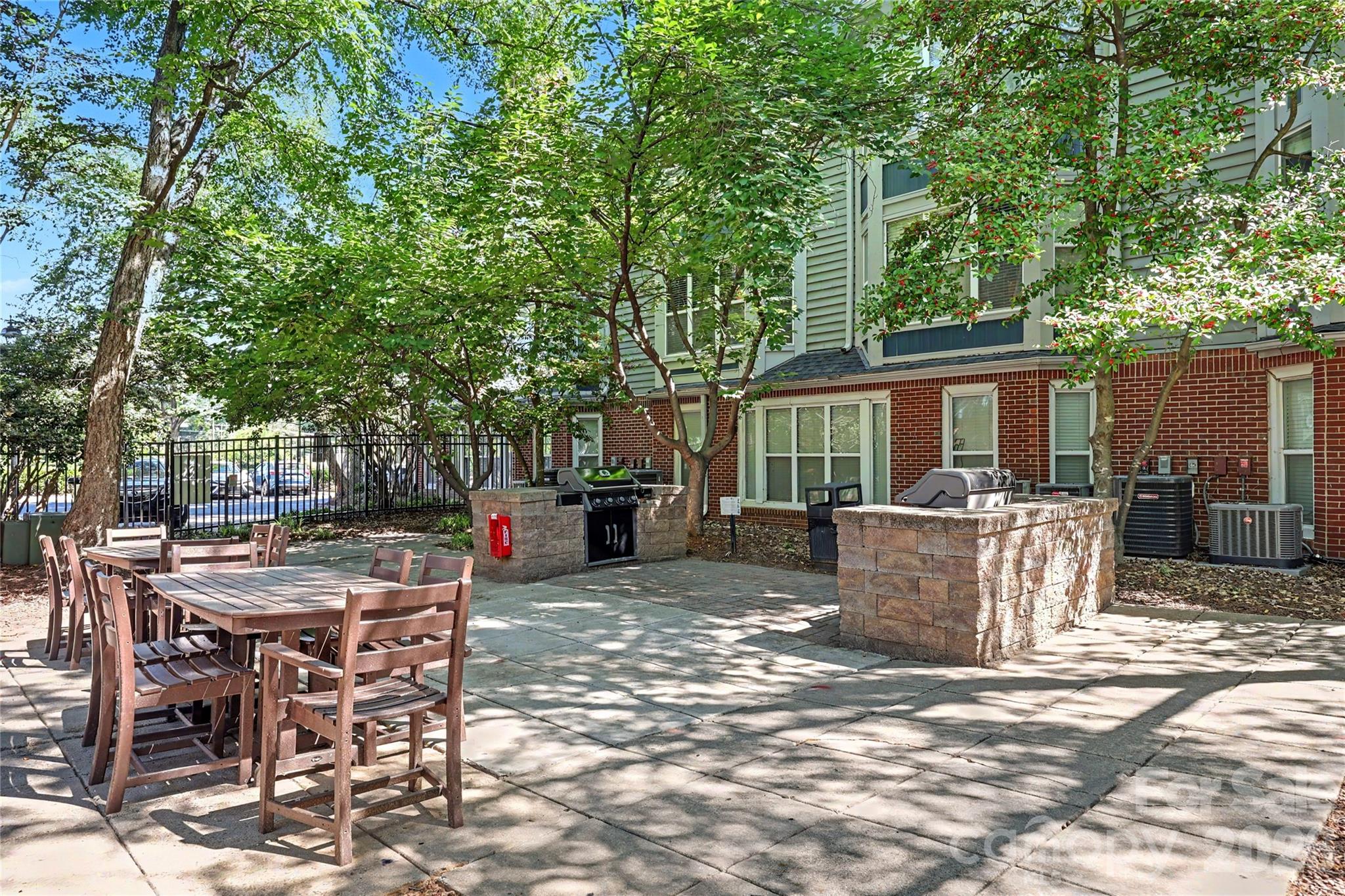 517 N Graham Street #2D — Charlotte