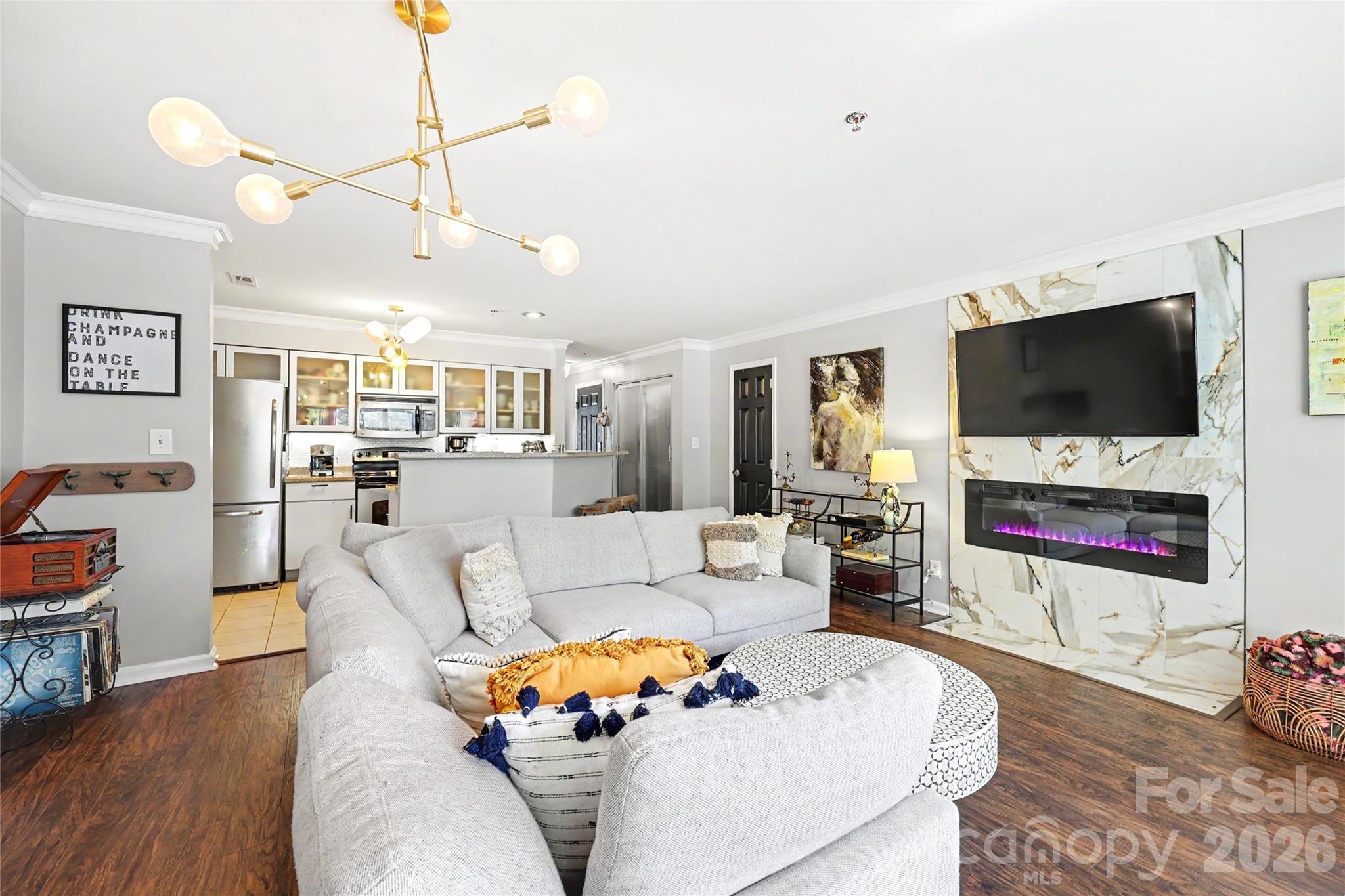 517 N Graham Street #2D — Charlotte