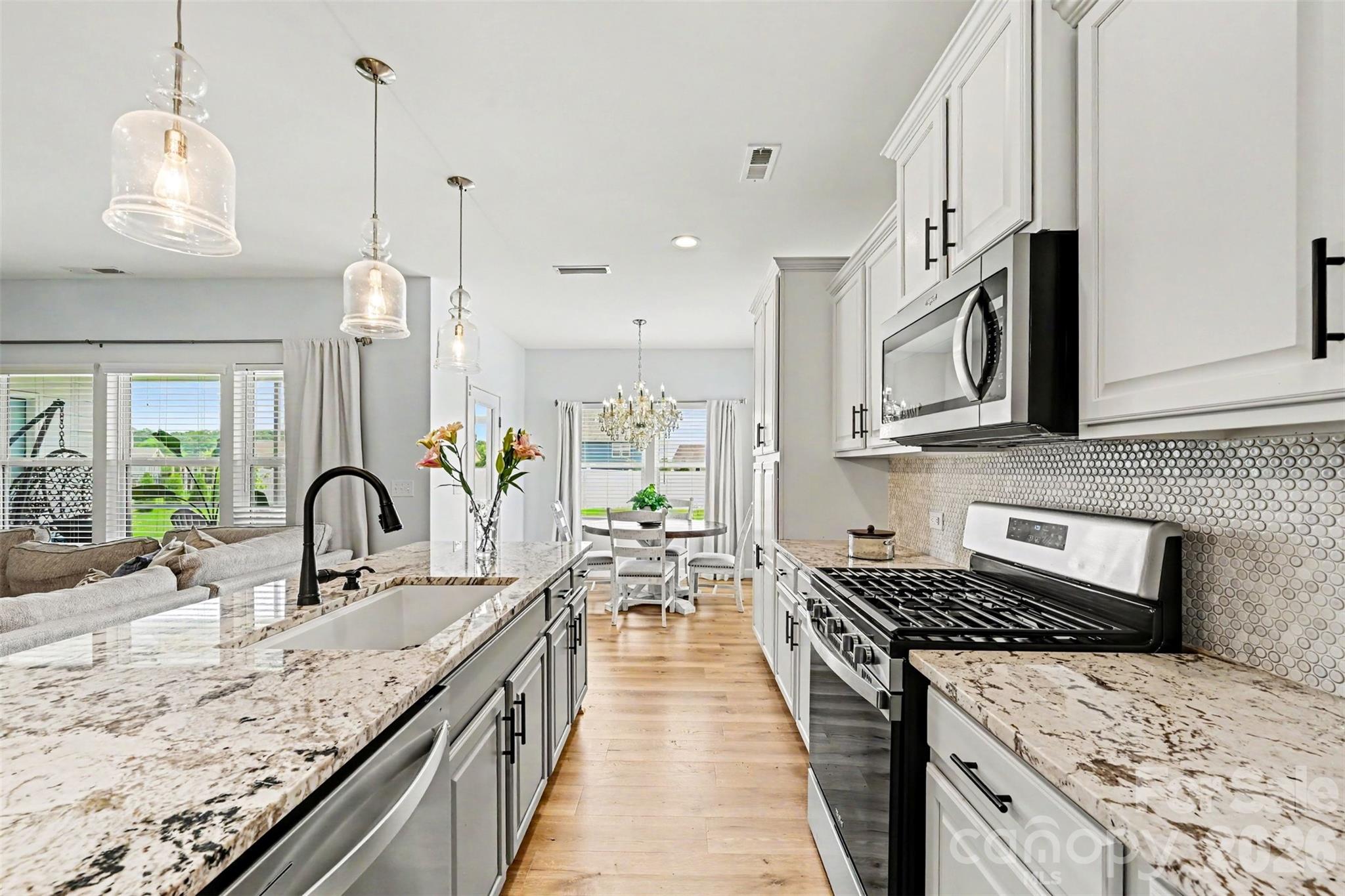 1205 Brooksland Place — Waxhaw