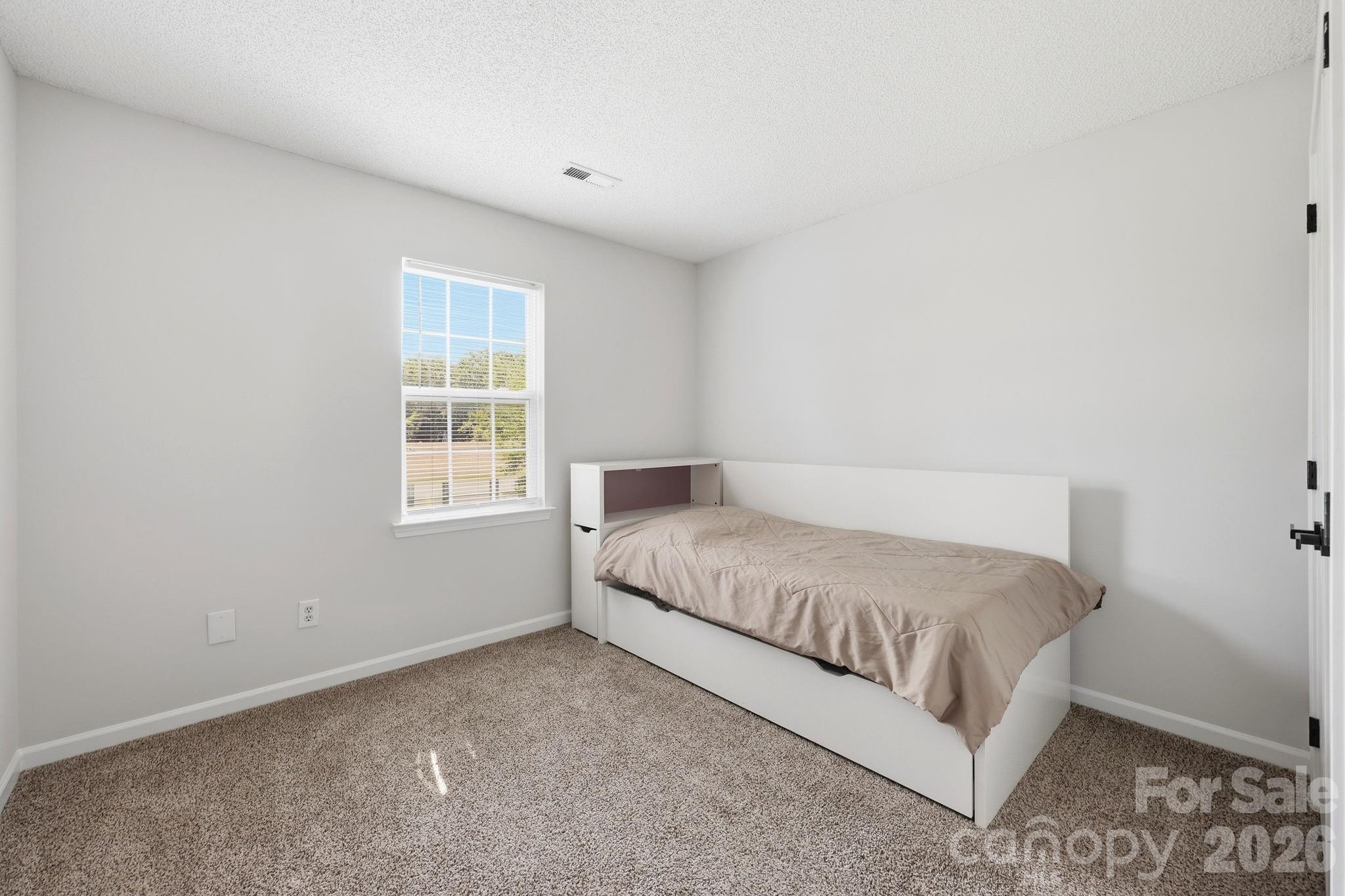 6912 Alanbrook Road — Charlotte
