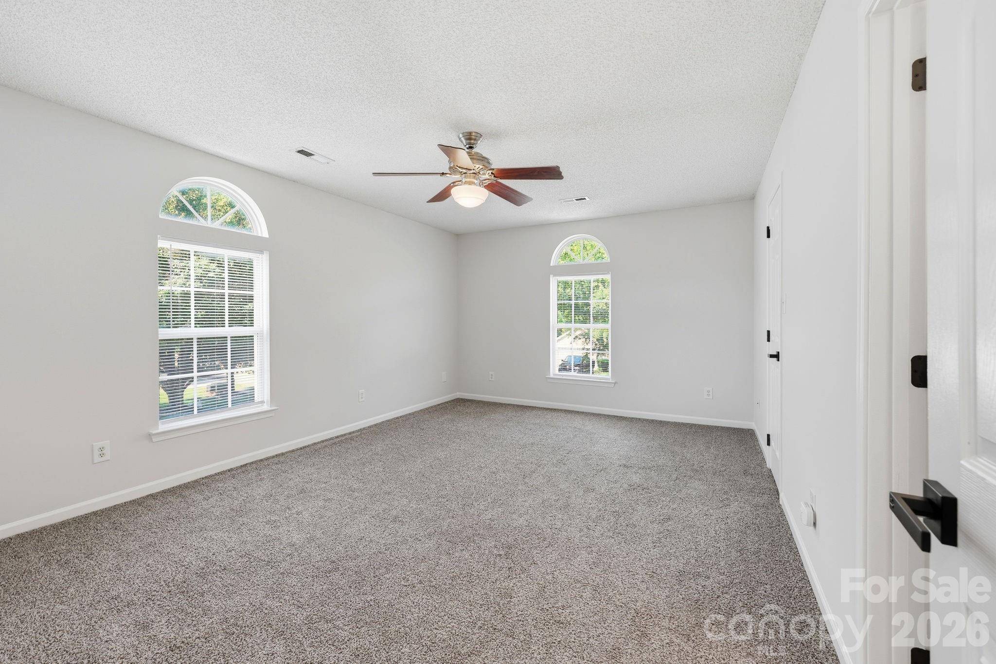 6912 Alanbrook Road — Charlotte
