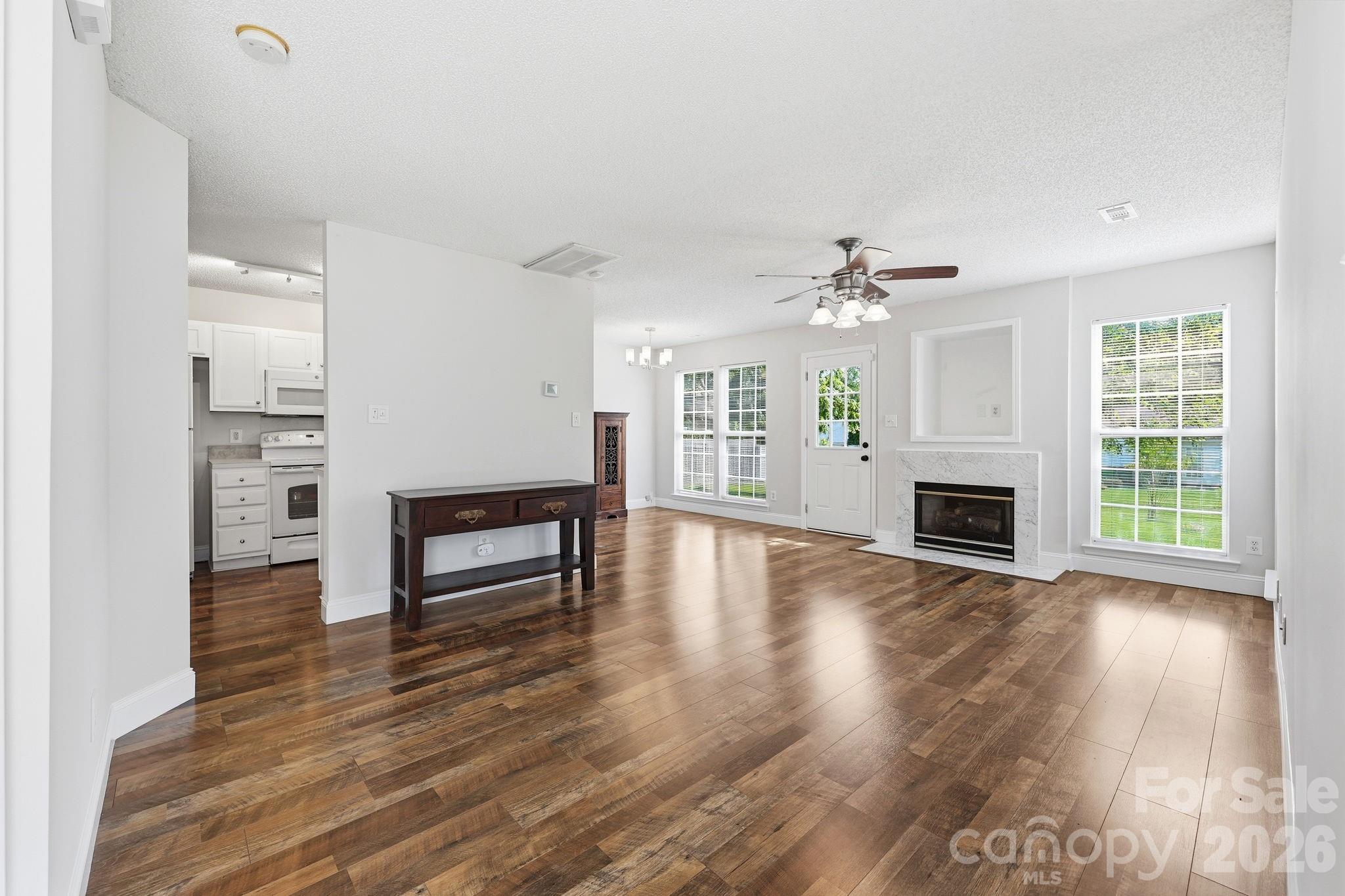 6912 Alanbrook Road — Charlotte