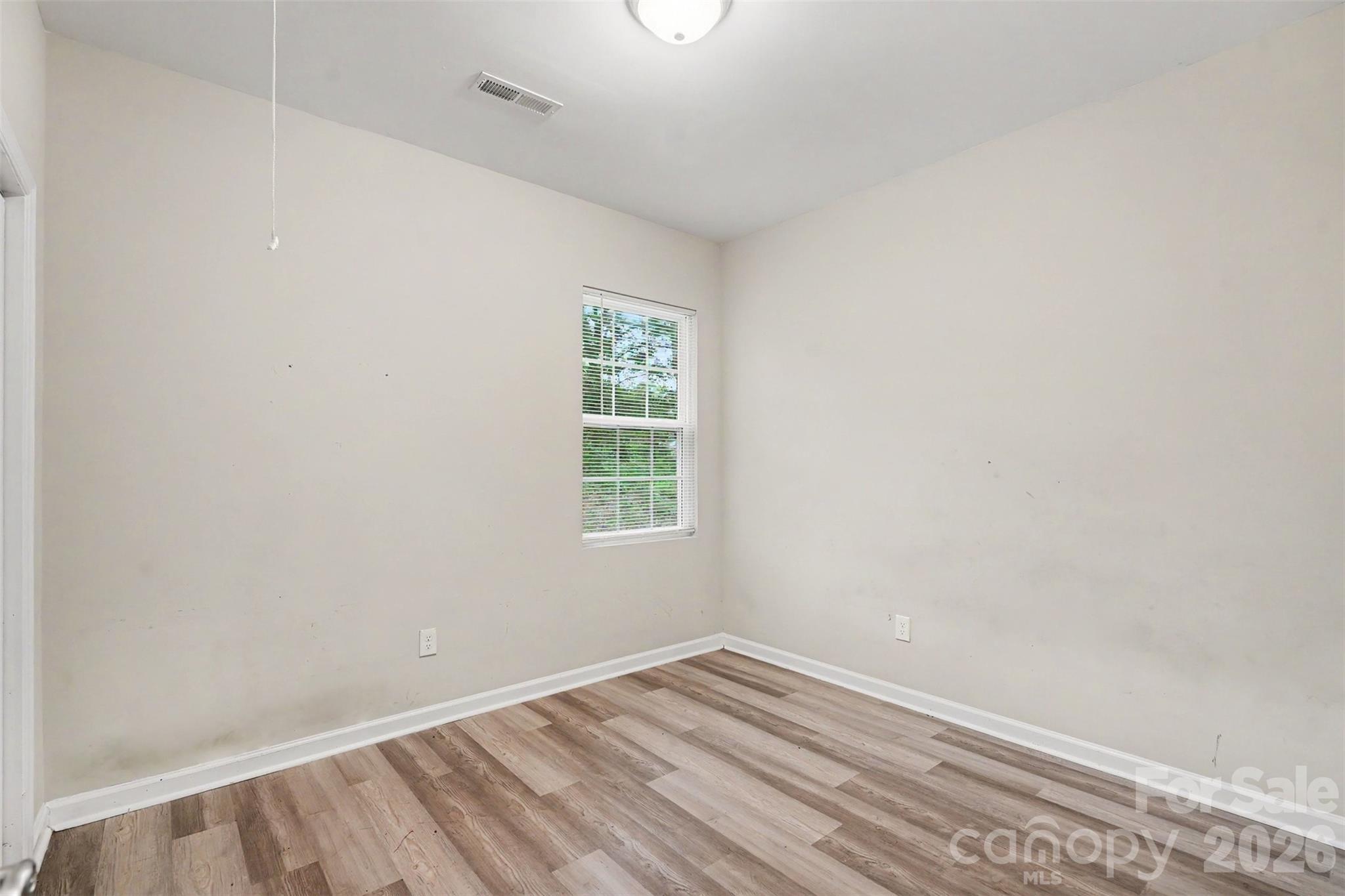 635 Johns Lane — Gastonia