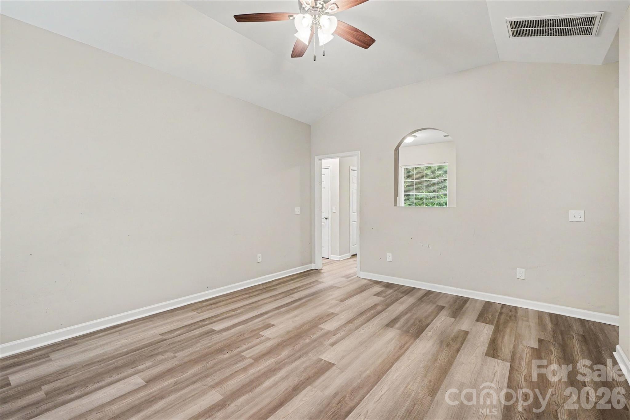 635 Johns Lane — Gastonia